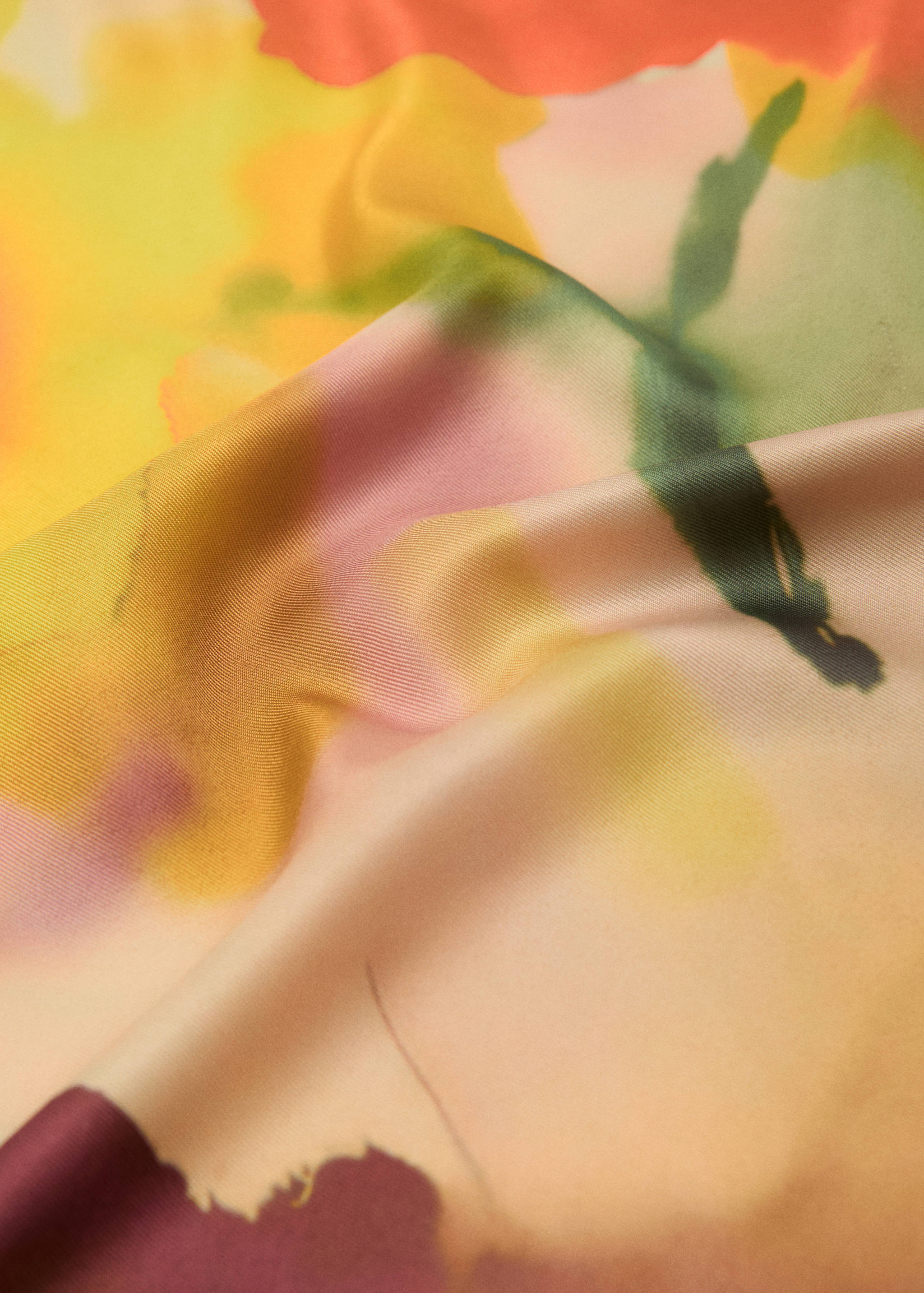 플로럴 프린트 스카프 - 중간 평면도