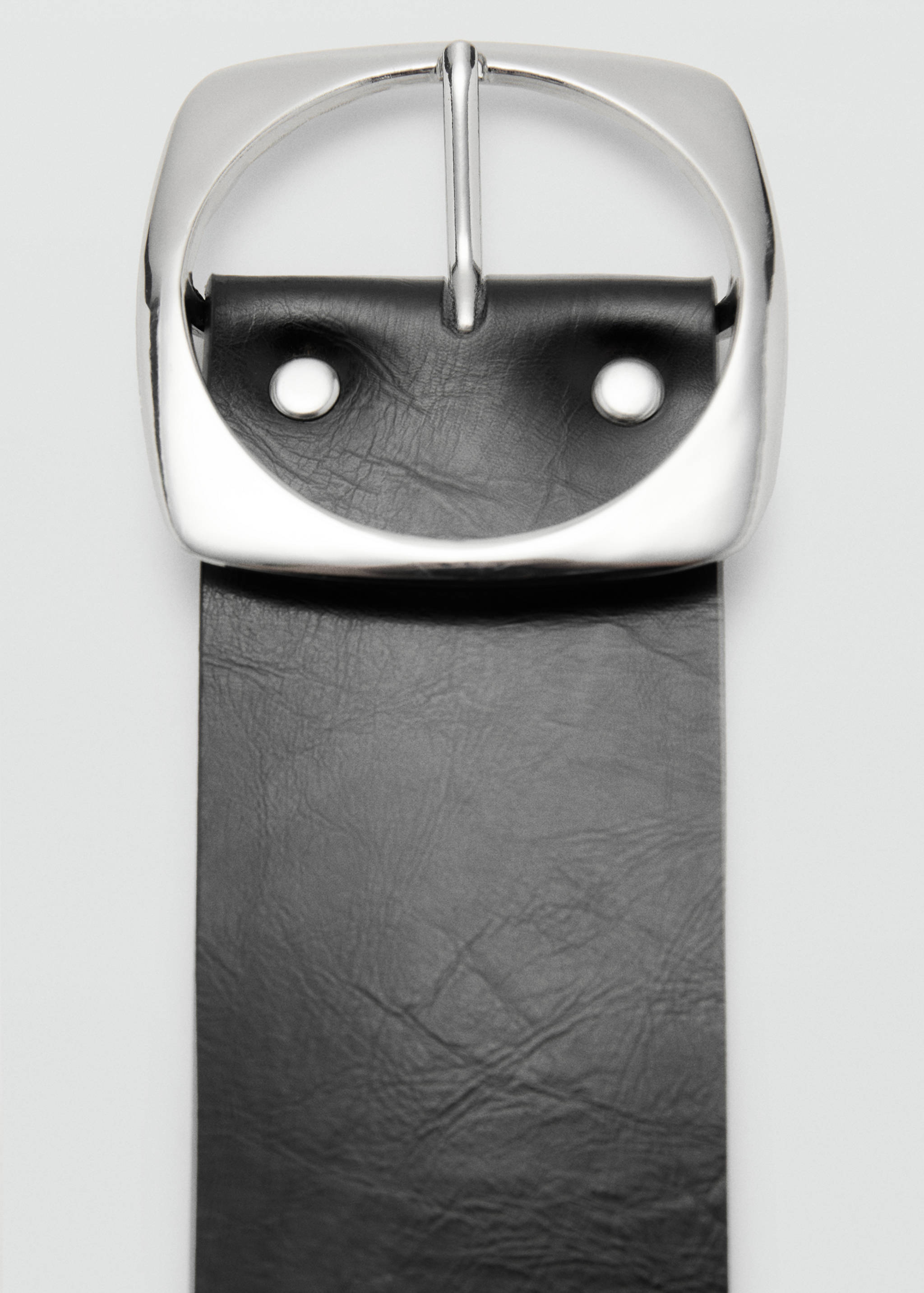 Leather belt with square buckle - Details of the article 1