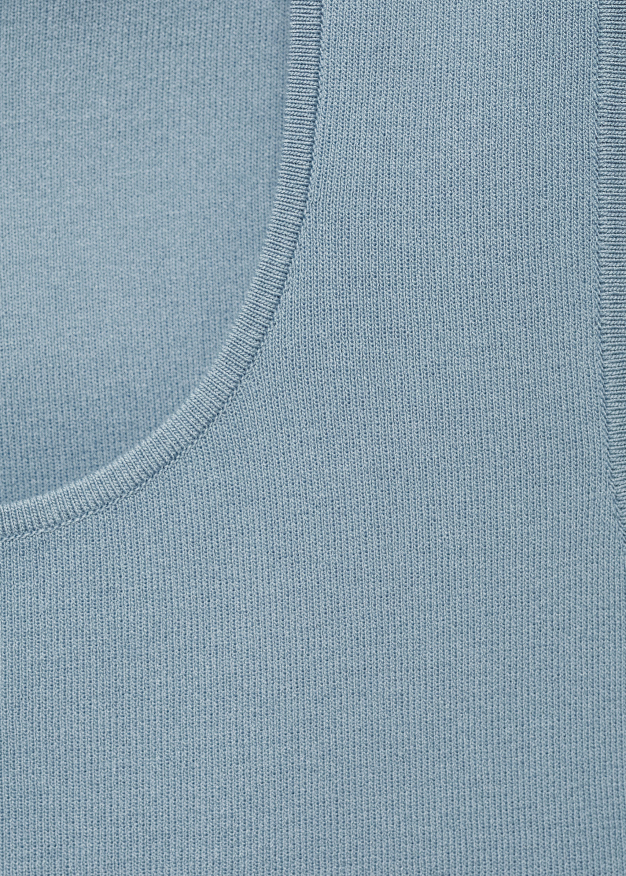 Укороченный топ из трикотажа с вырезом - Деталь изделия 8