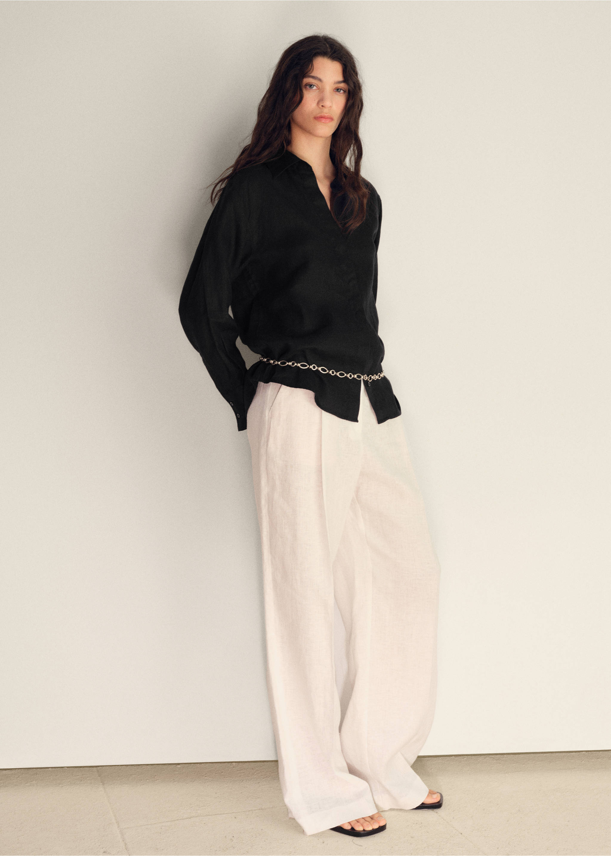 Chemise lin oversize - Plan général, Noir. Ref: 17051145-00.