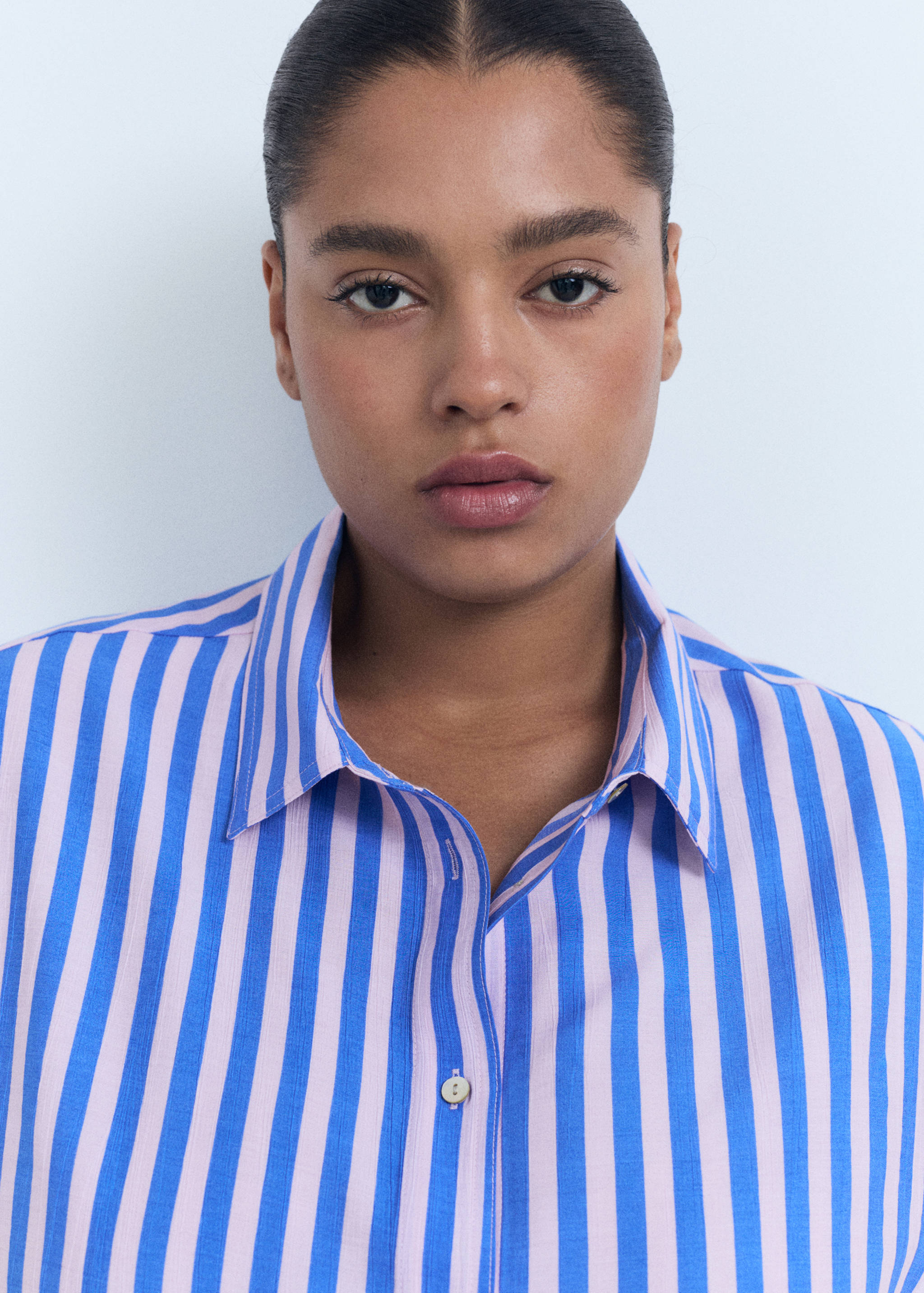 Koszula w paski z krótkim rękawem - Szczegóły artykułu 4