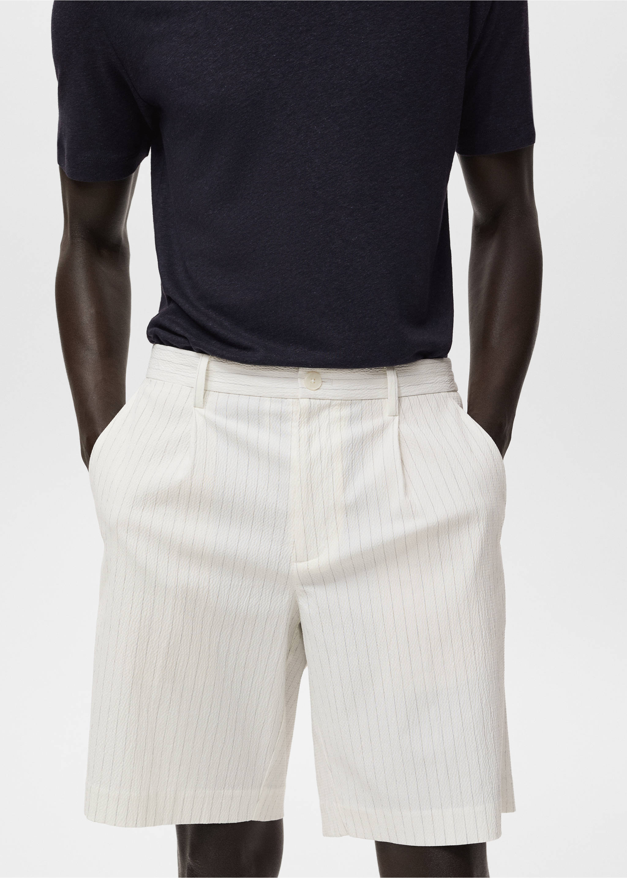Slim-fit chino cotton bermuda shorts - Details of the article 1, Off White. Ref: 17051162-00.