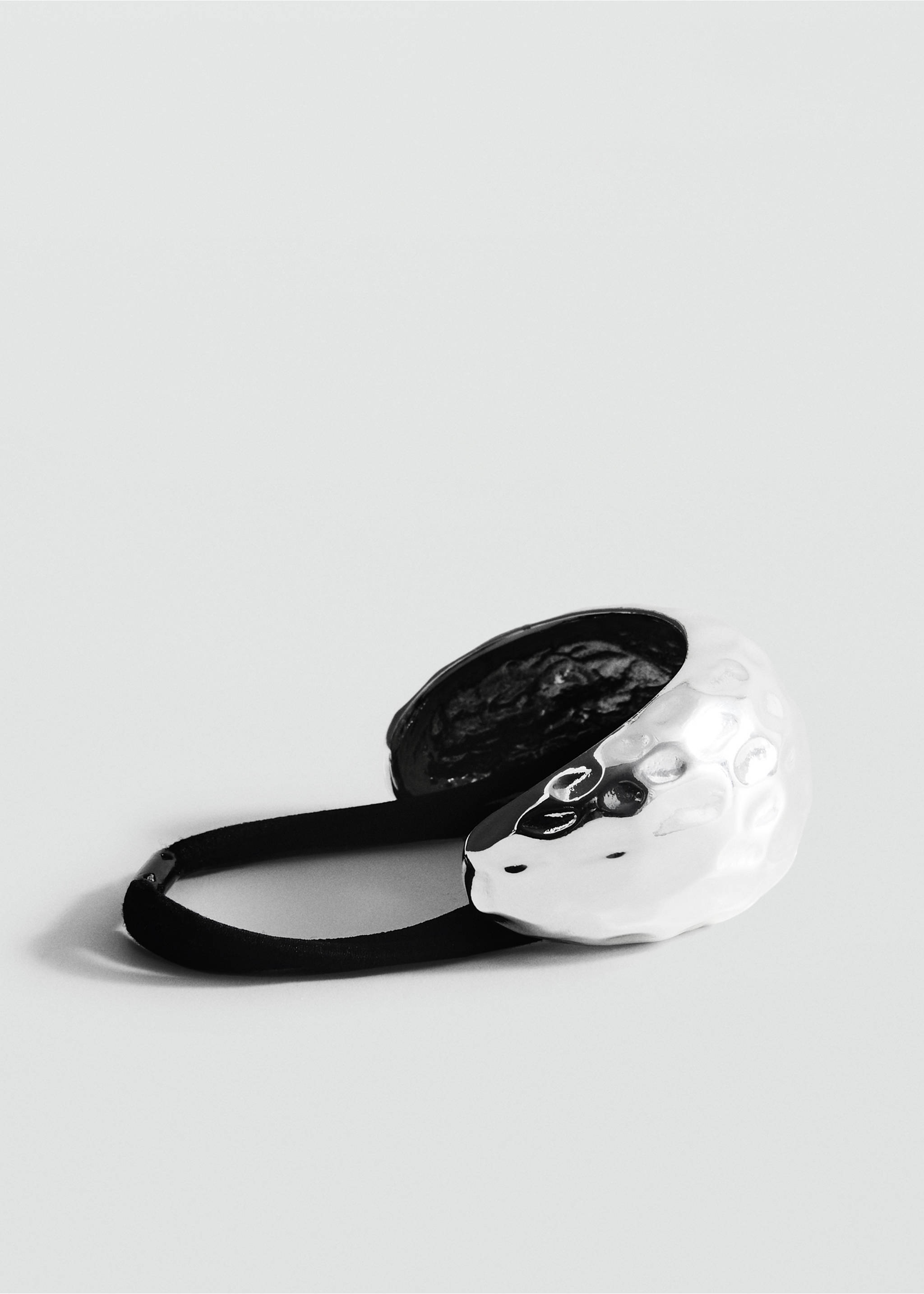 Hair bands with metal textured piece - Medium plane, Silver. Ref: 17051187-00.