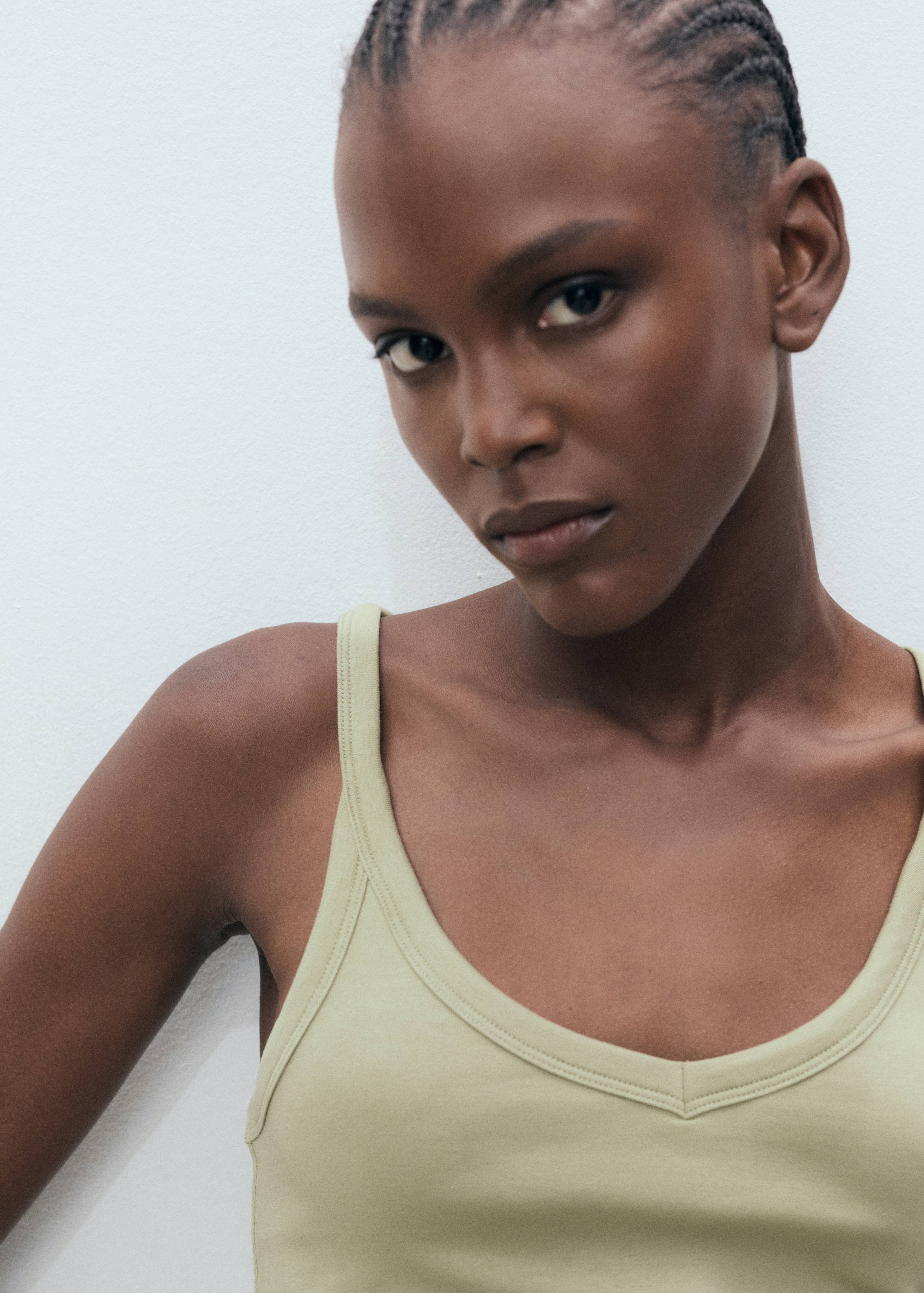 Cotton top with straps - Details of the article 1