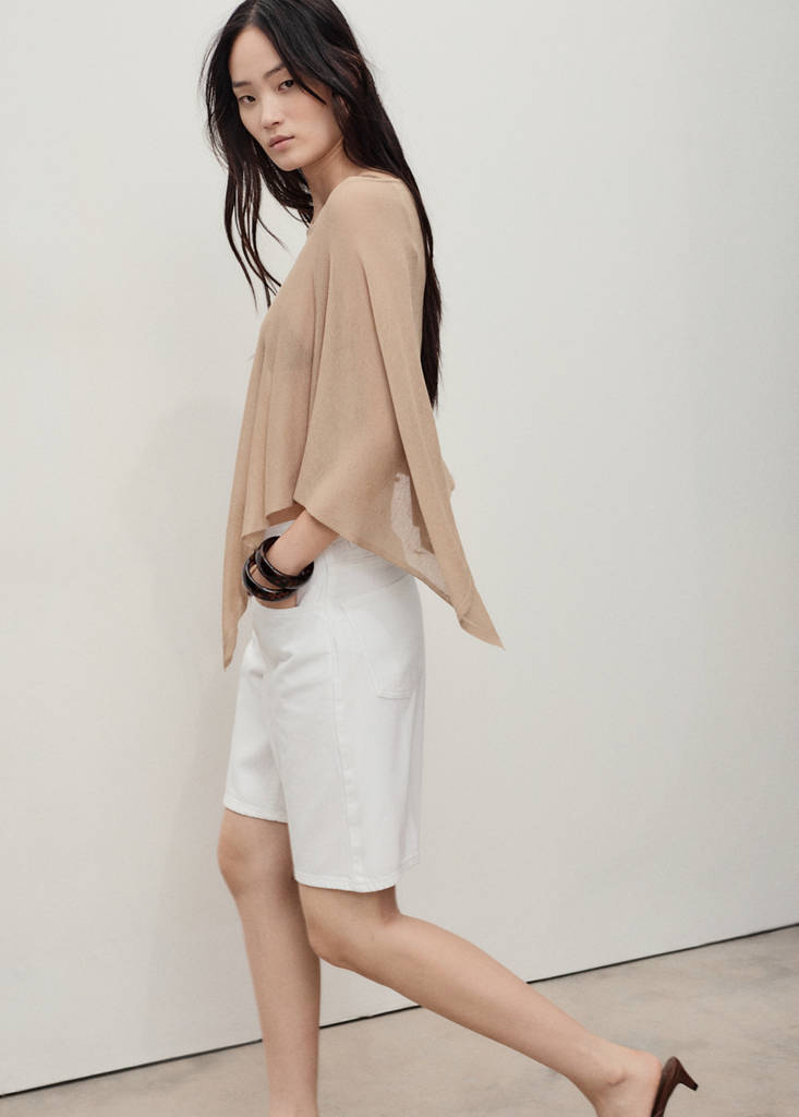 High-waist straight-fit denim shorts — White