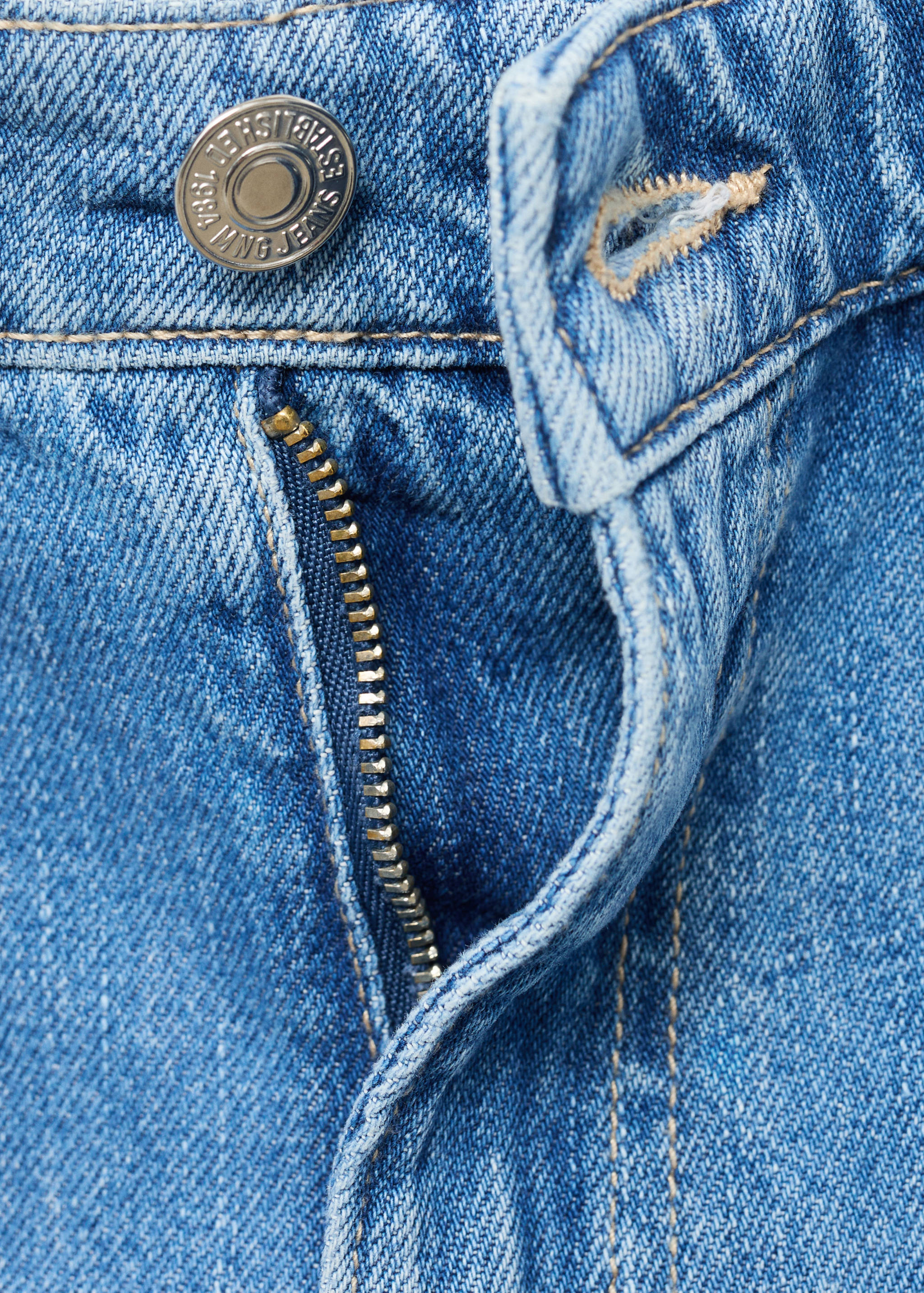 High-waisted straight-fit denim shorts - Details of the article 8