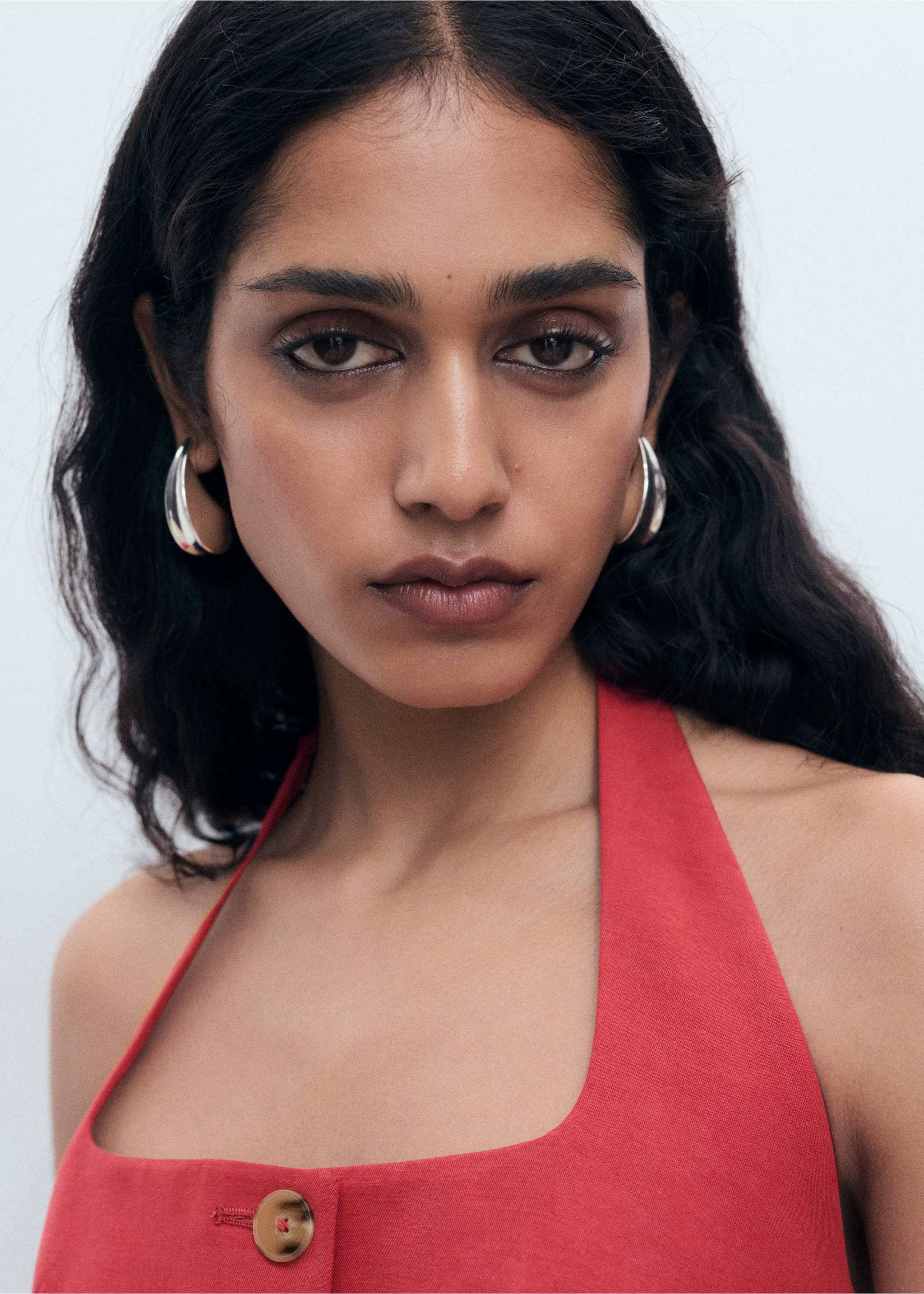 Linen-blend suit waistcoat - Details of the article 1, Cherry. Ref: 17051206-00.