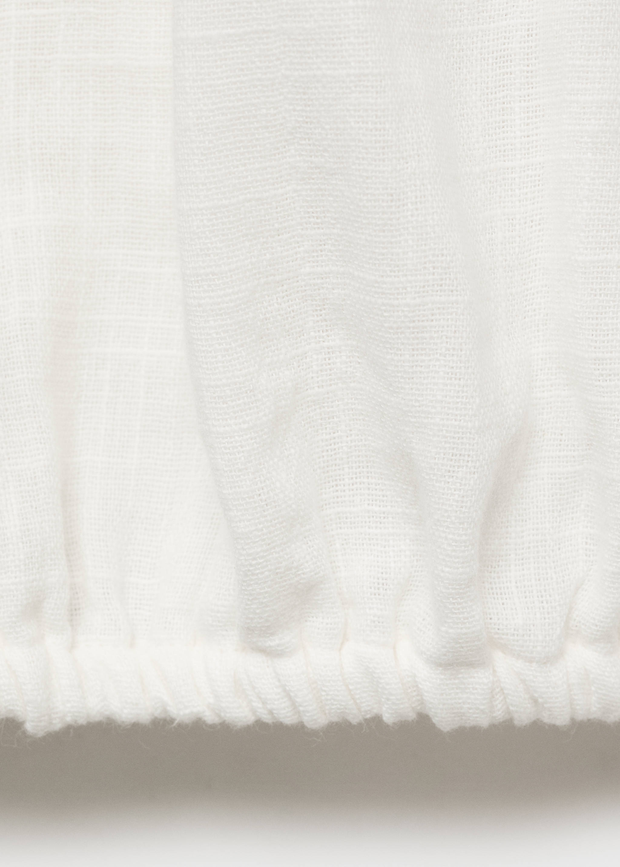 بلوزة بأكمام منفوشة - تفاصيل المنتج 0