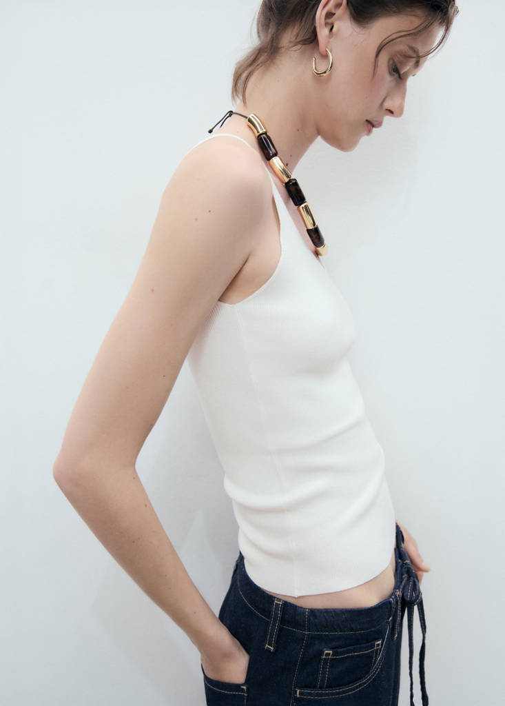 V-neck knitted top — Ecru