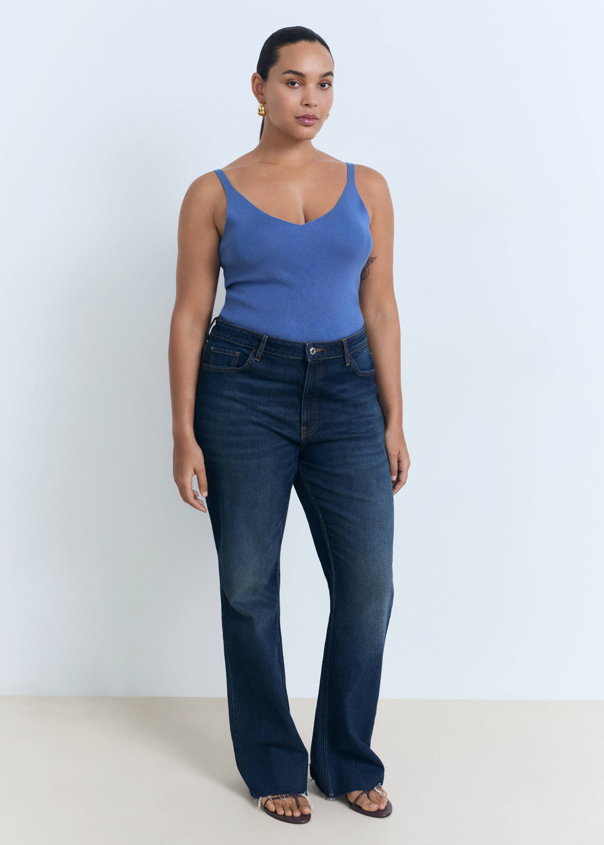 V-neck knitted top - Details of the article 3