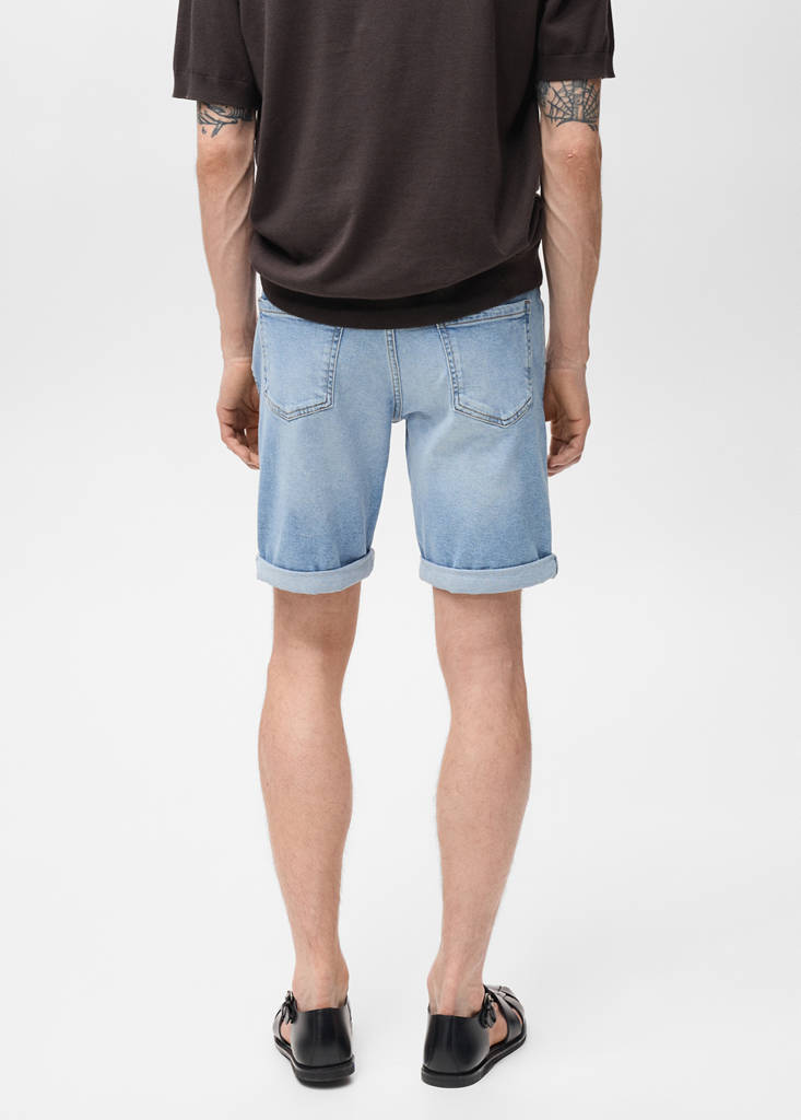 Slim-fit denim bermuda shorts — Medium Blue