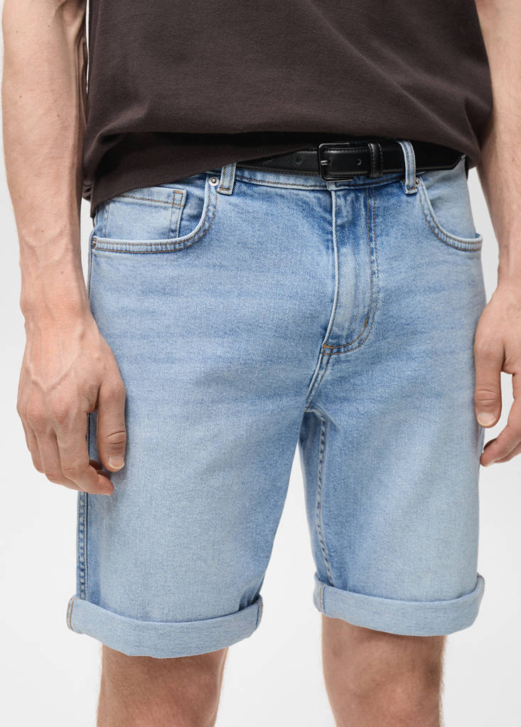 Slim-fit denim bermuda shorts — Medium Blue