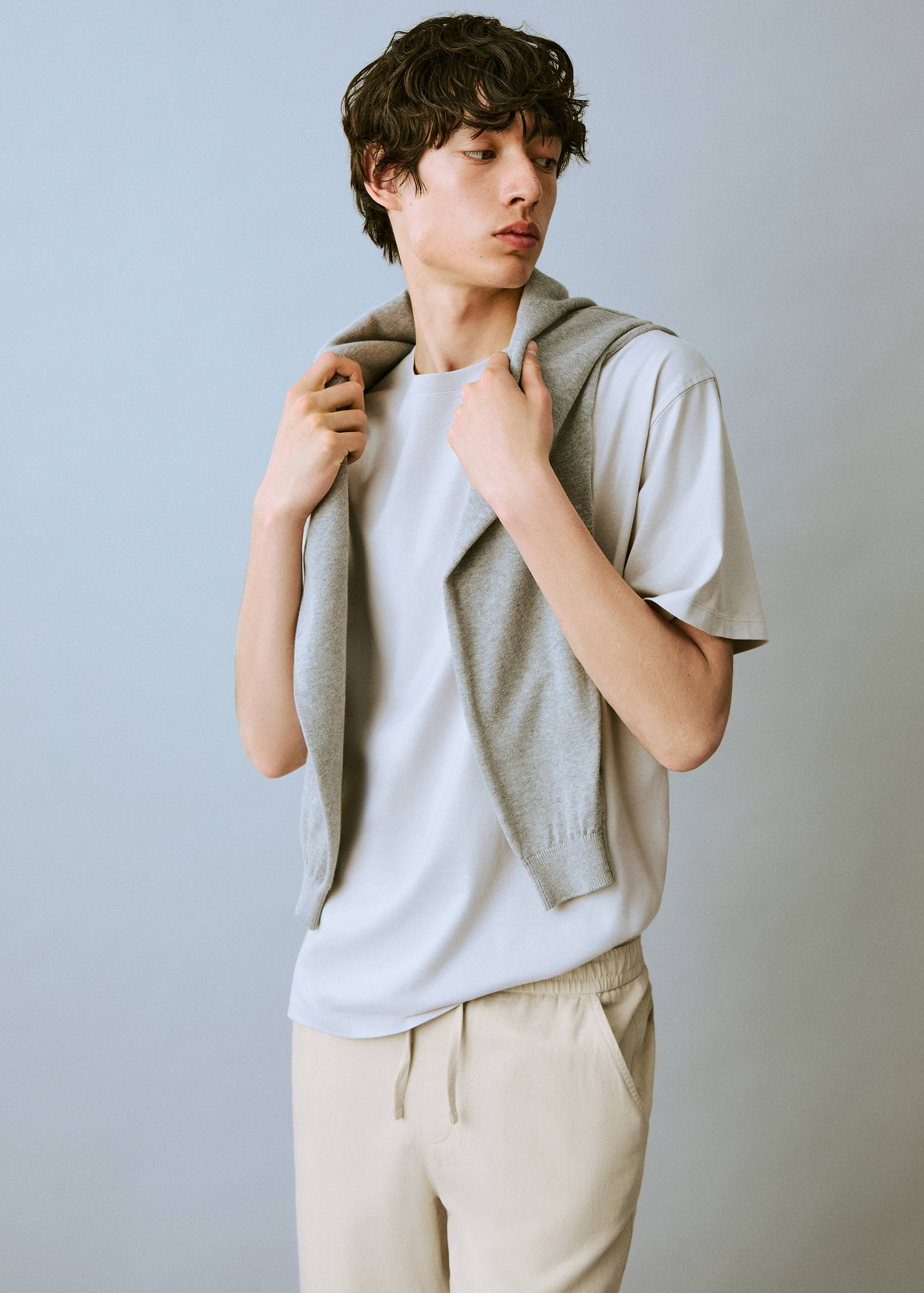 Spodnie z lnu i bawełny - Tylna strona artykułu