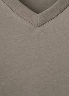 V-neck T-shirt — Brown 7