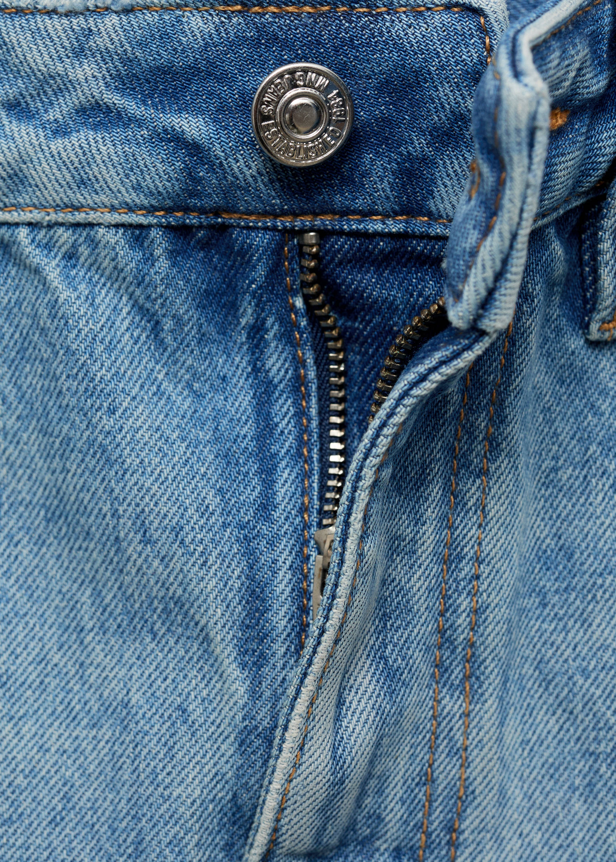 Short denim skirt - Details of the article 8