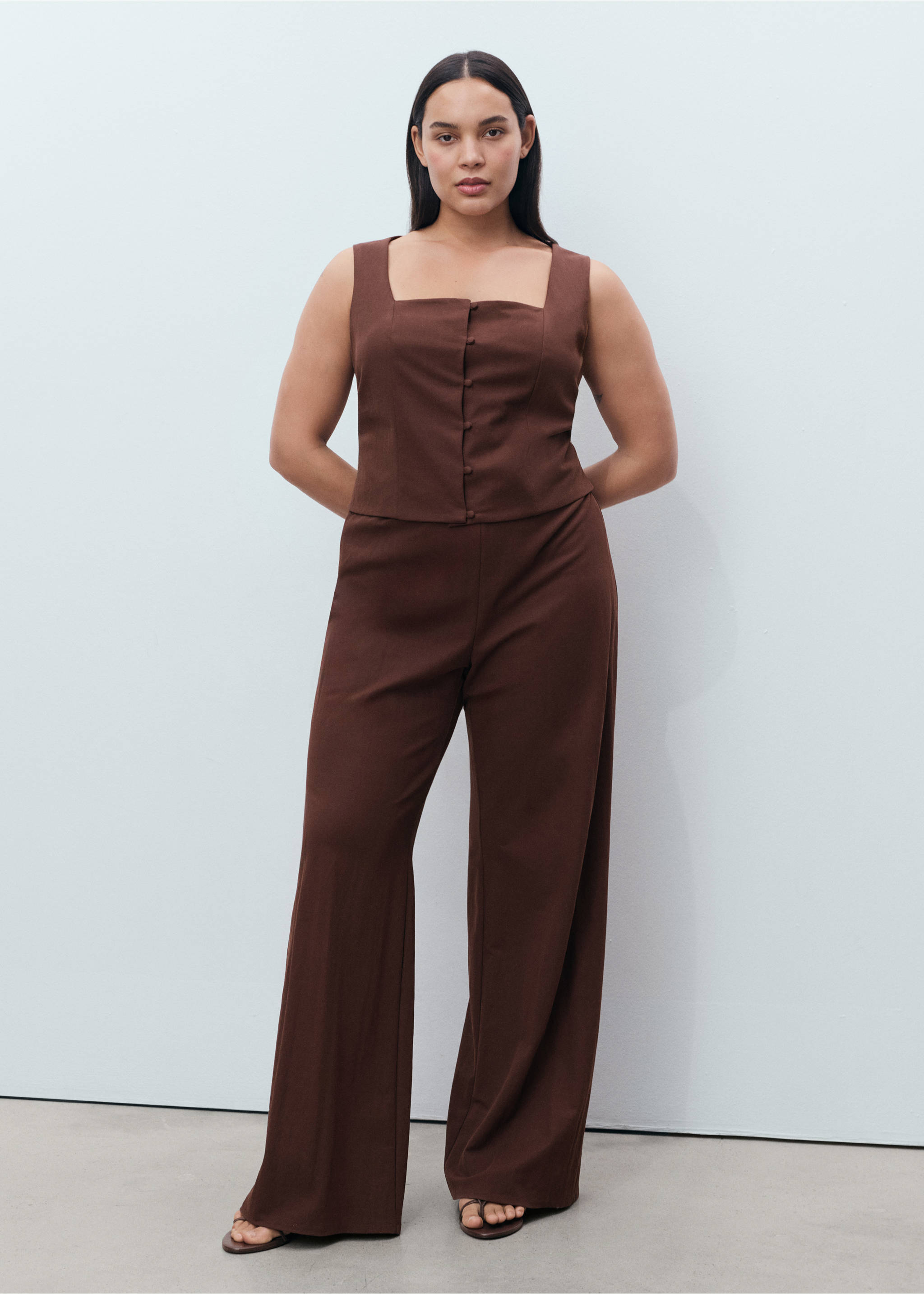 سروال واسع بقصة مستقيمة - تفاصيل المنتج 3, شوكولاتة. Ref: 17051238-00.