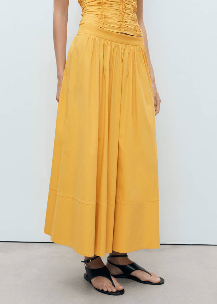 Long gathered skirt — Mustard