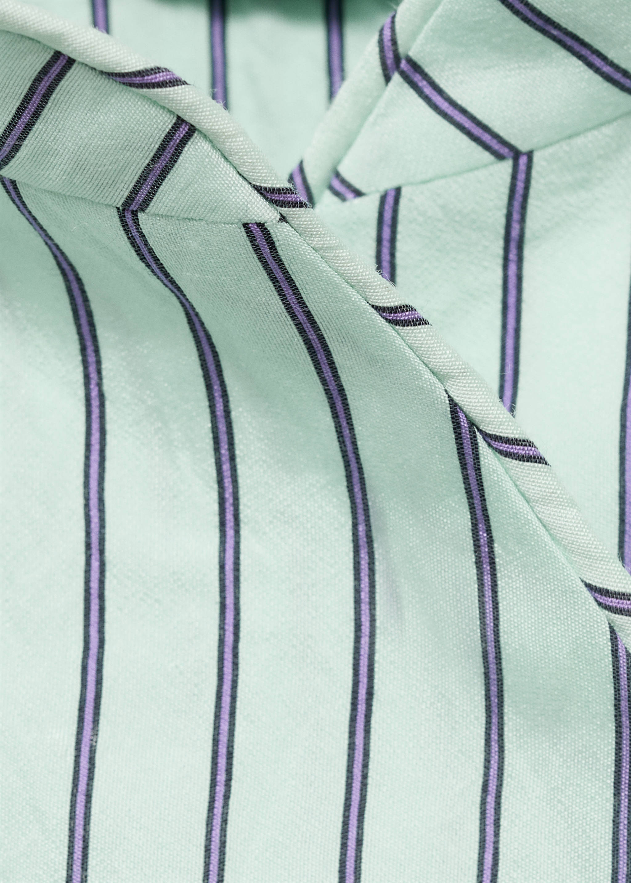 Haut rayé col officier à nœuds - Détail de l'article 0