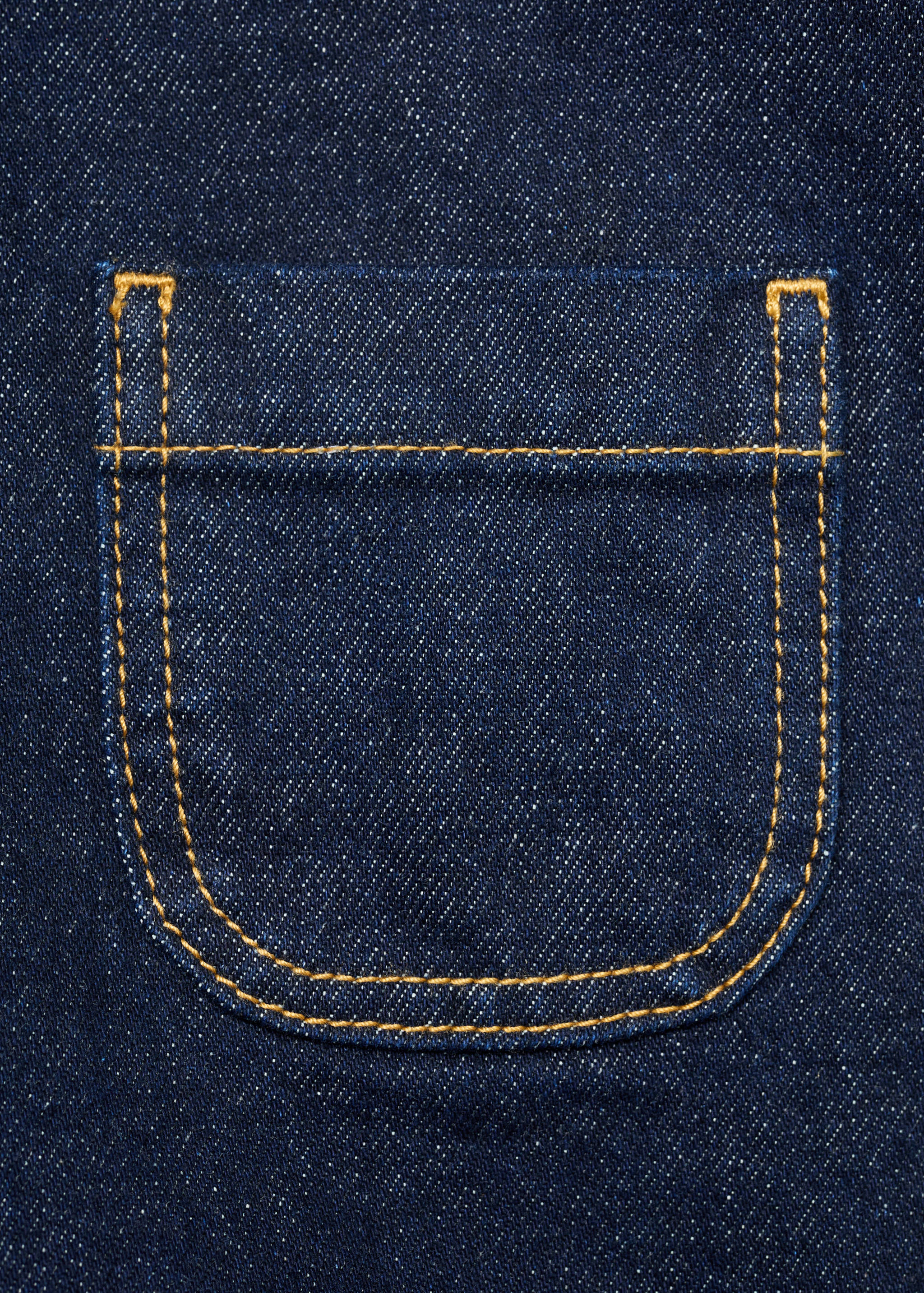 High-waisted denim shorts with pockets - Details of the article 8