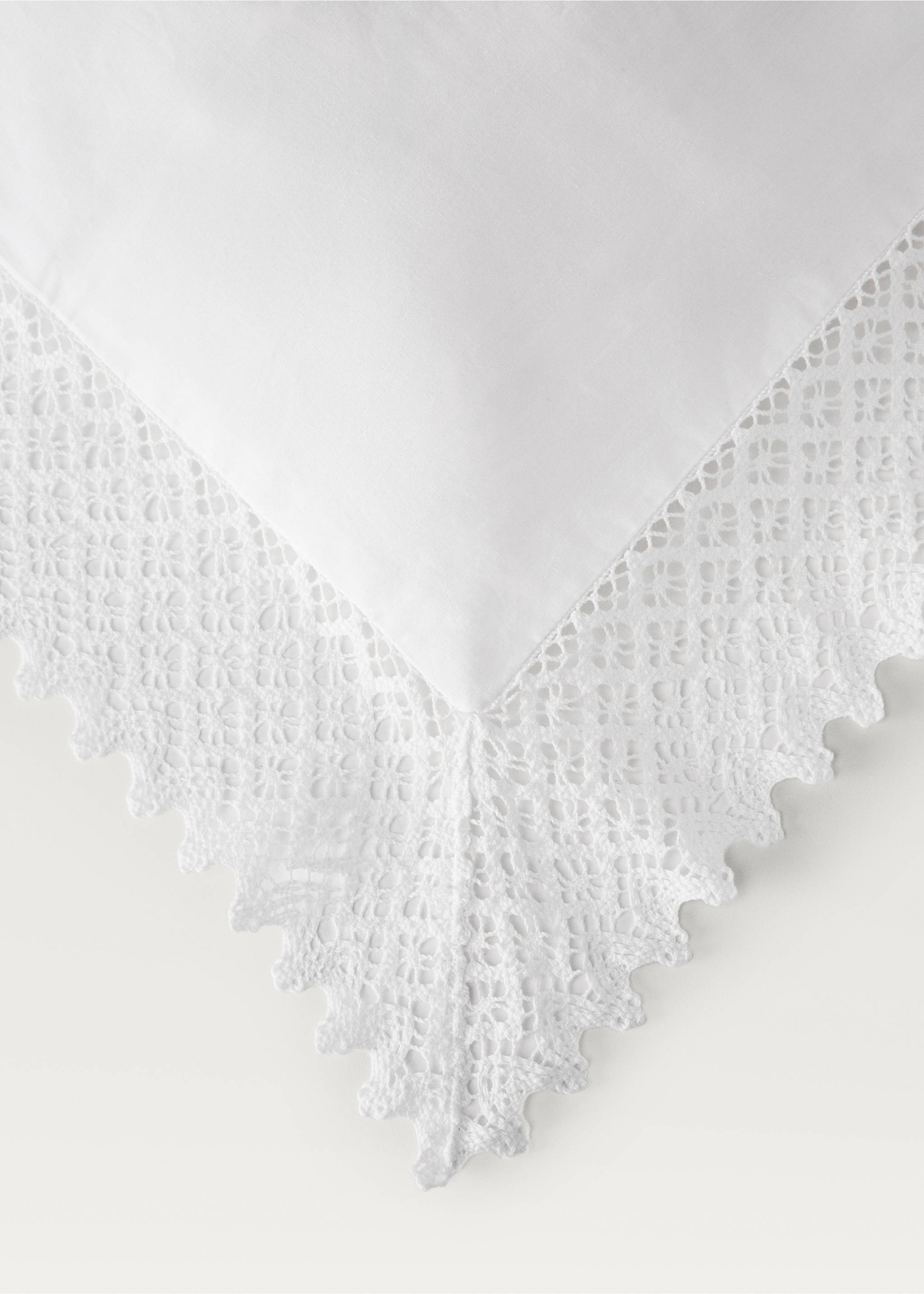 Duvet cover with lace detail for 150/160 cm bed - Details of the article 3, White. Ref: 17051277-00.