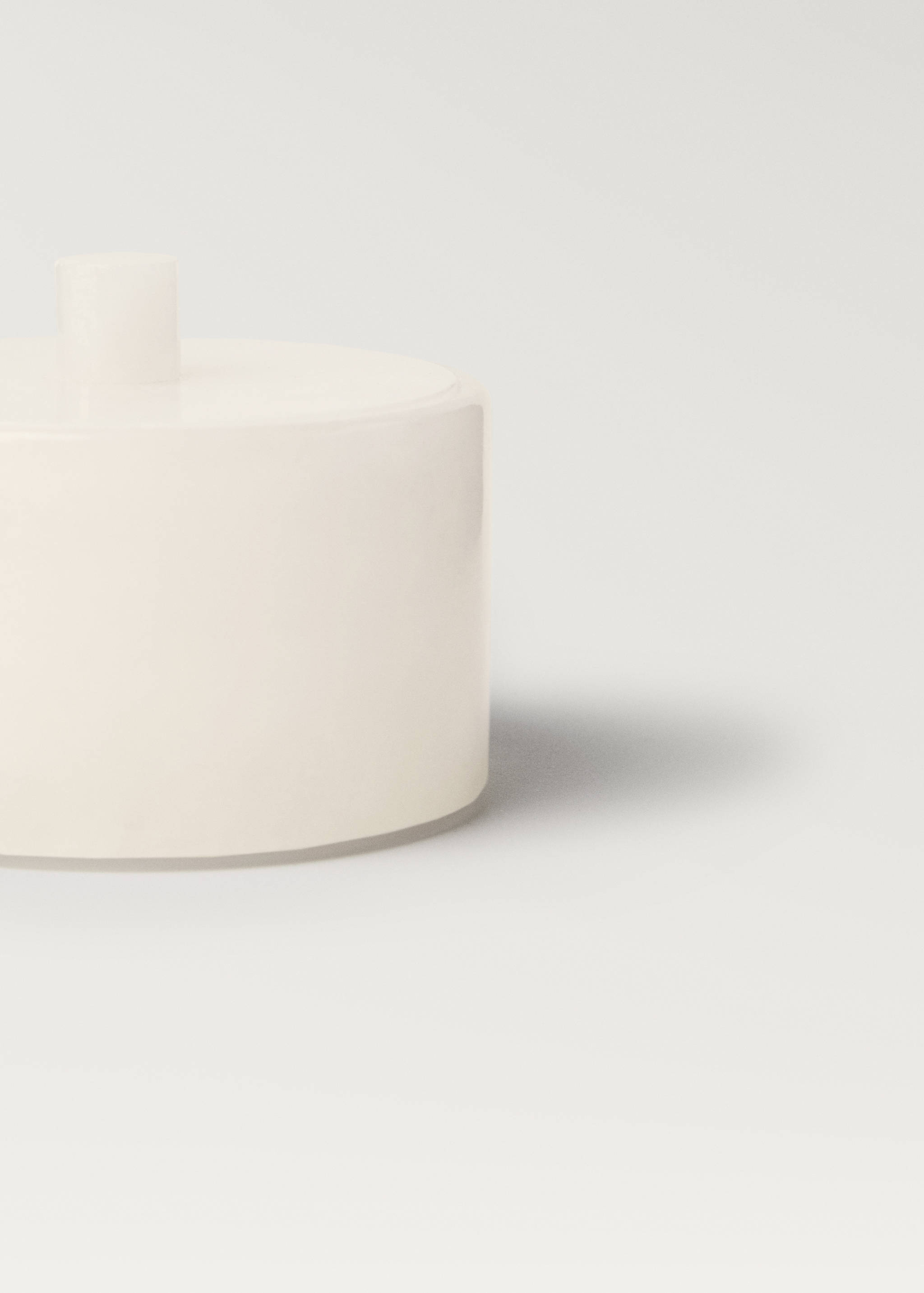 Alabaster bathroom jar - Details of the article 1