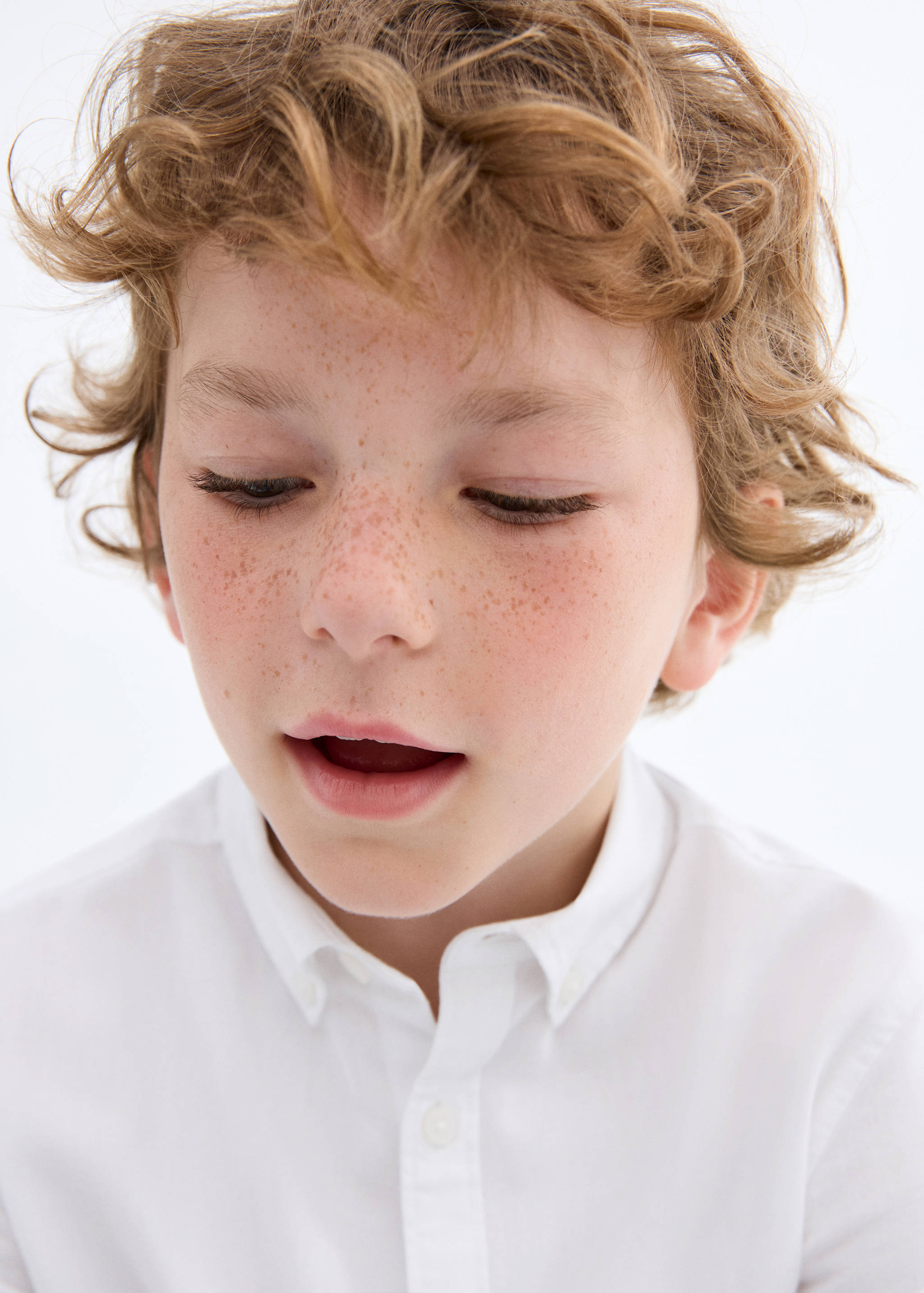 قميص أكسفورد سليم فيت - تفاصيل المنتج 1