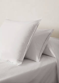 Washed cotton percale pillowcase with zigzag stitching 50x75 cm — Off White 1