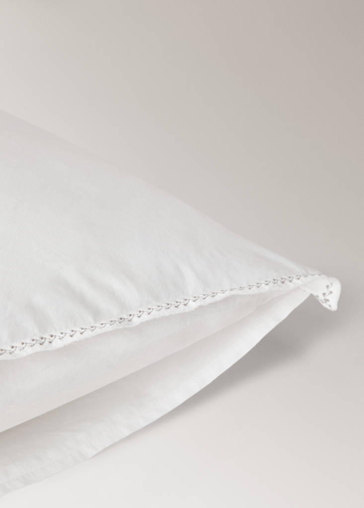 Washed cotton percale pillowcase with zigzag stitching 60x60 cm — Off White