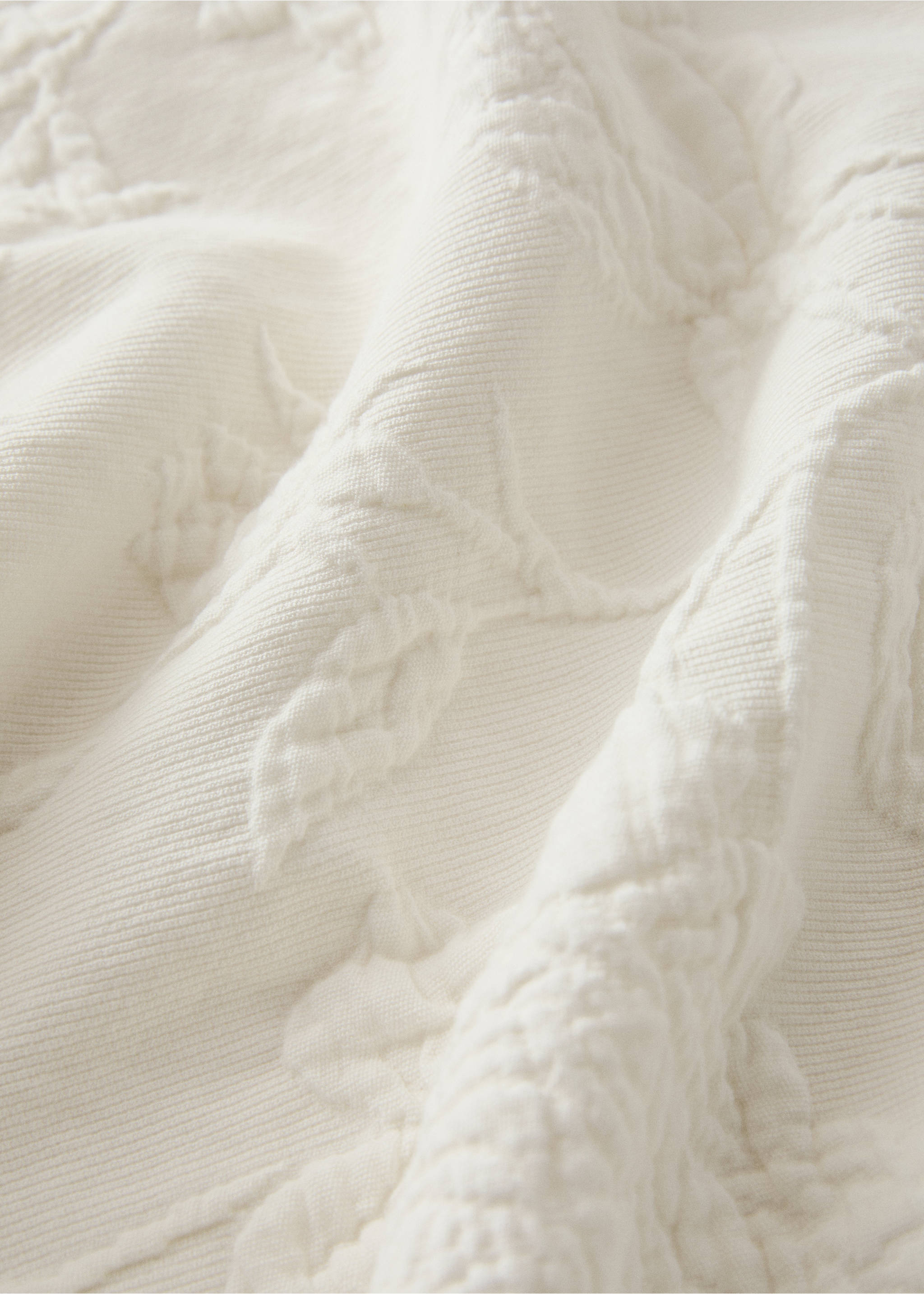 Jacquard cotton bedspread with voile frill and lace for 130/150 cm bed - Details of the article 1, Off White. Ref: 17051532-00.
