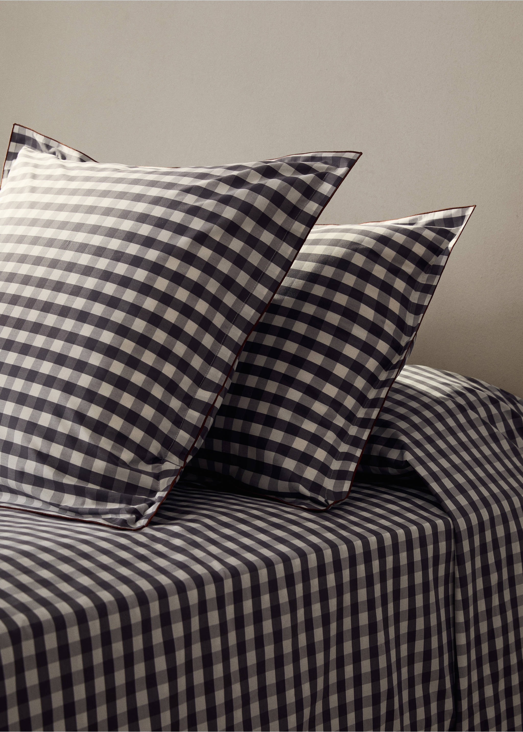 Two percale cotton gingham check pillowcases 50x75 cm - General plane, Grey. Ref: 17051538-00.