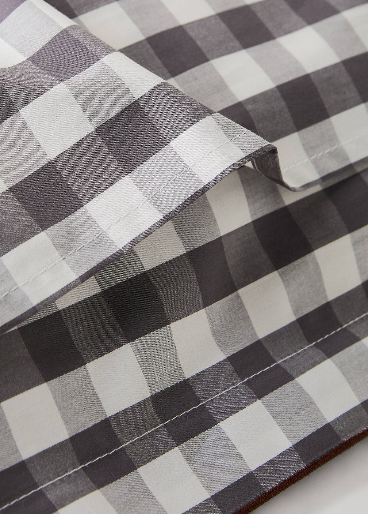 Two percale cotton gingham check pillowcases 60x60 cm — Grey