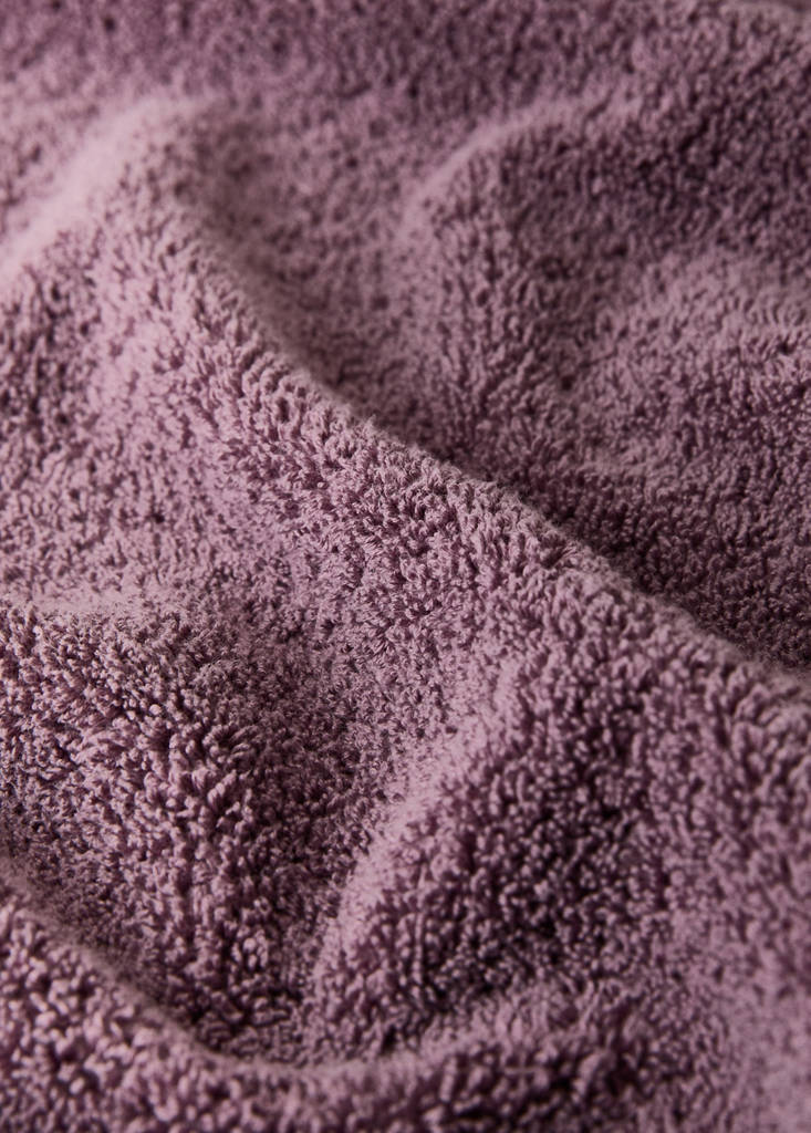 Garment-dyed towel — Purple