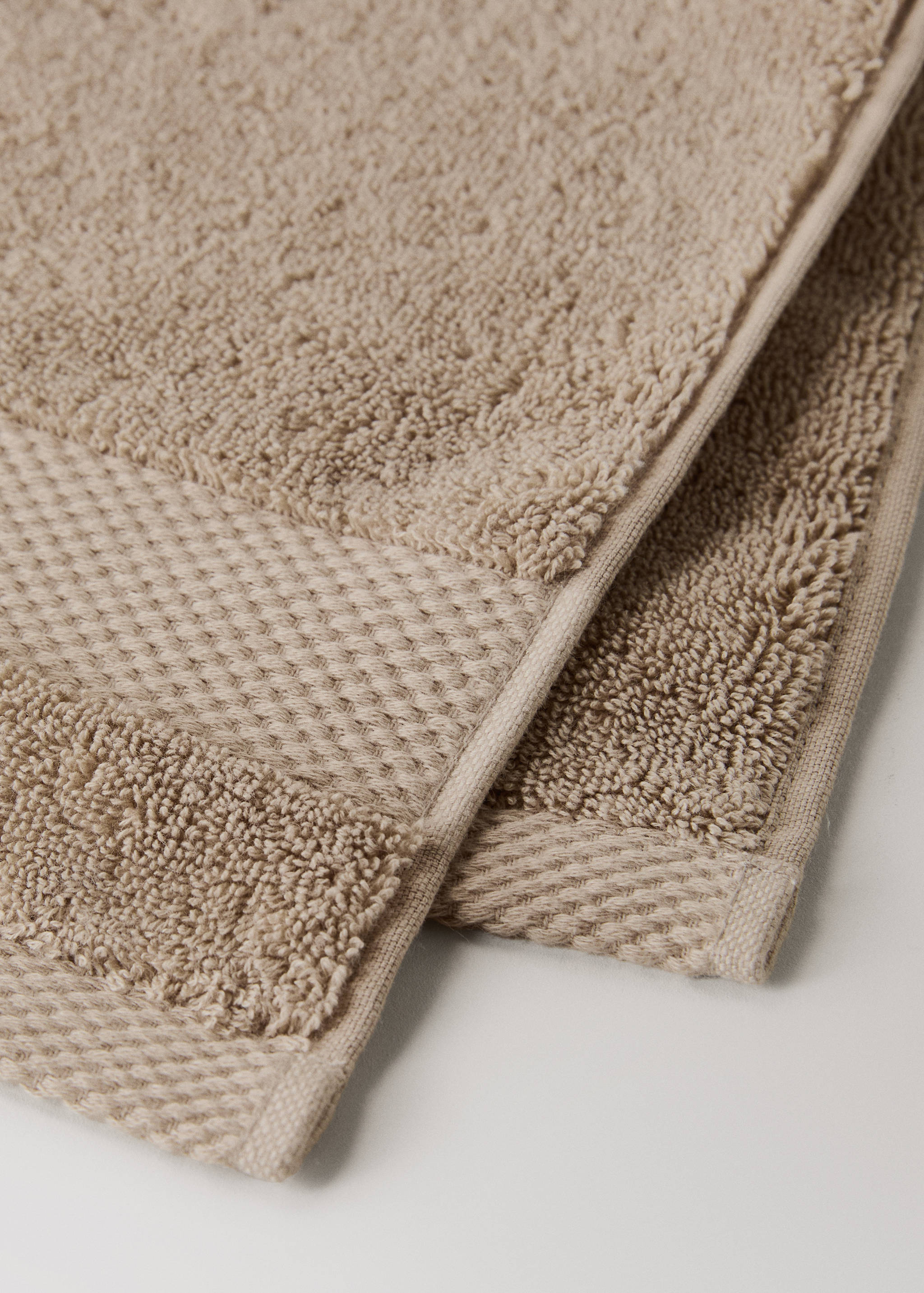 Extra-soft cotton hand towel - Details of the article 2