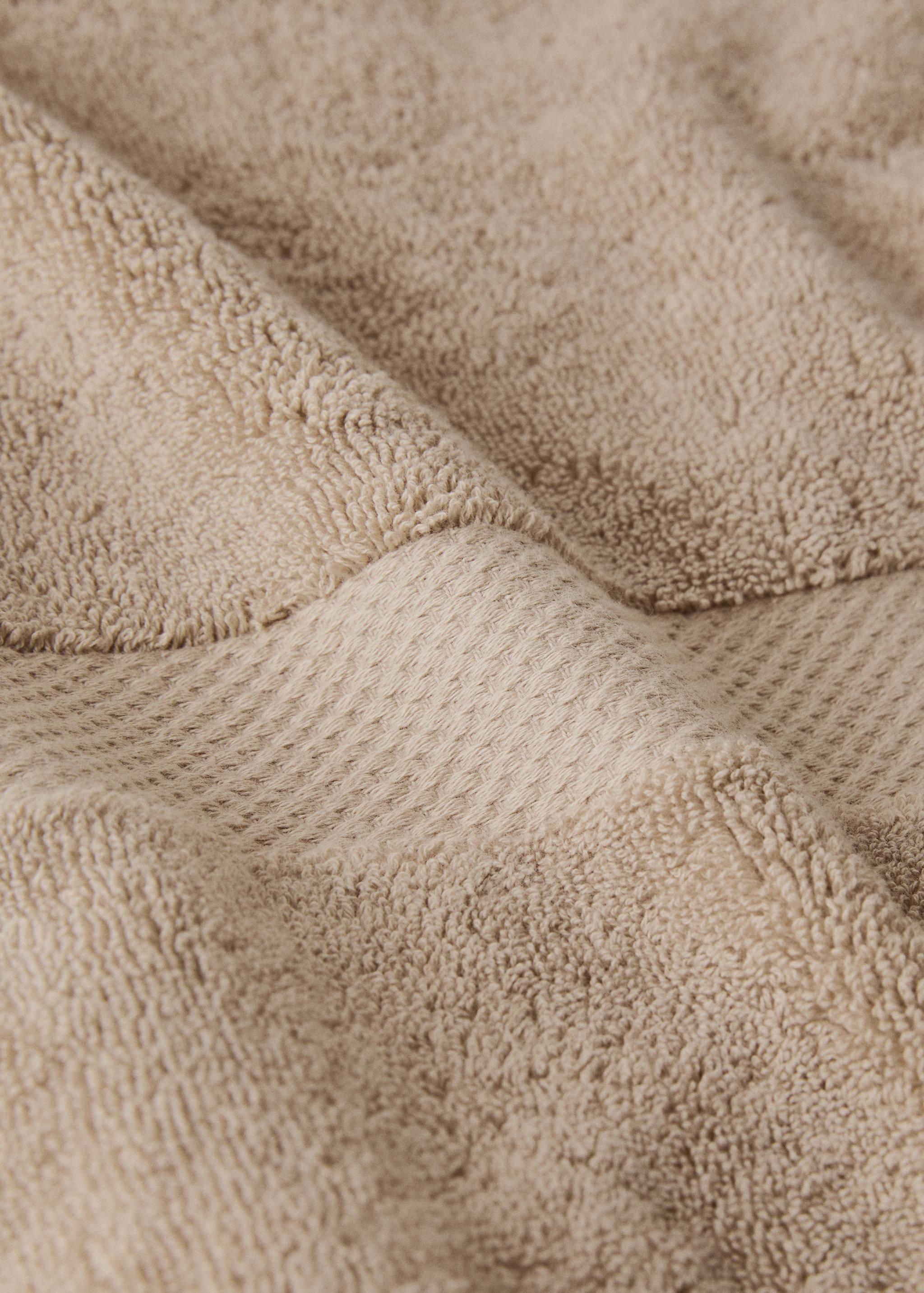 Extra-soft cotton bath towel - Details of the article 1