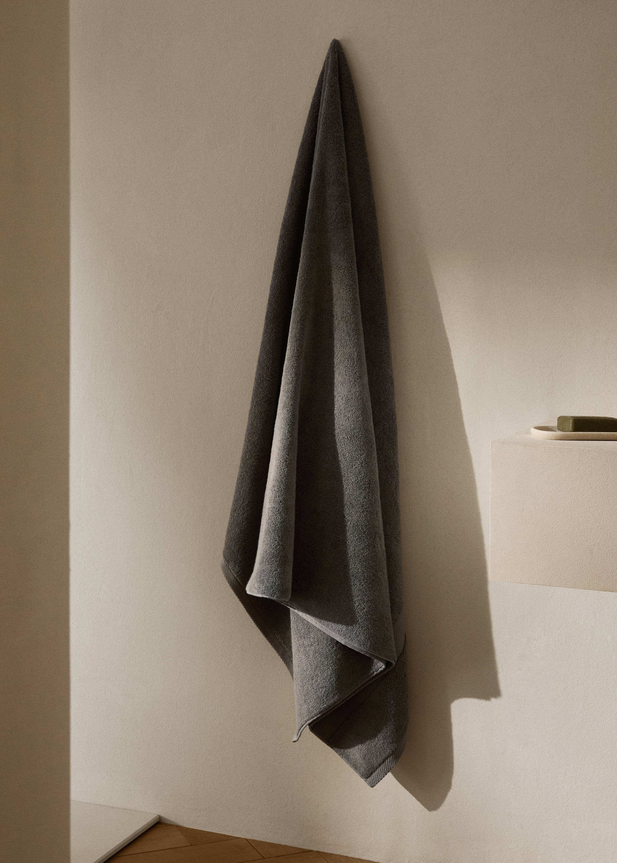 Extra-soft cotton bath towel - General plane