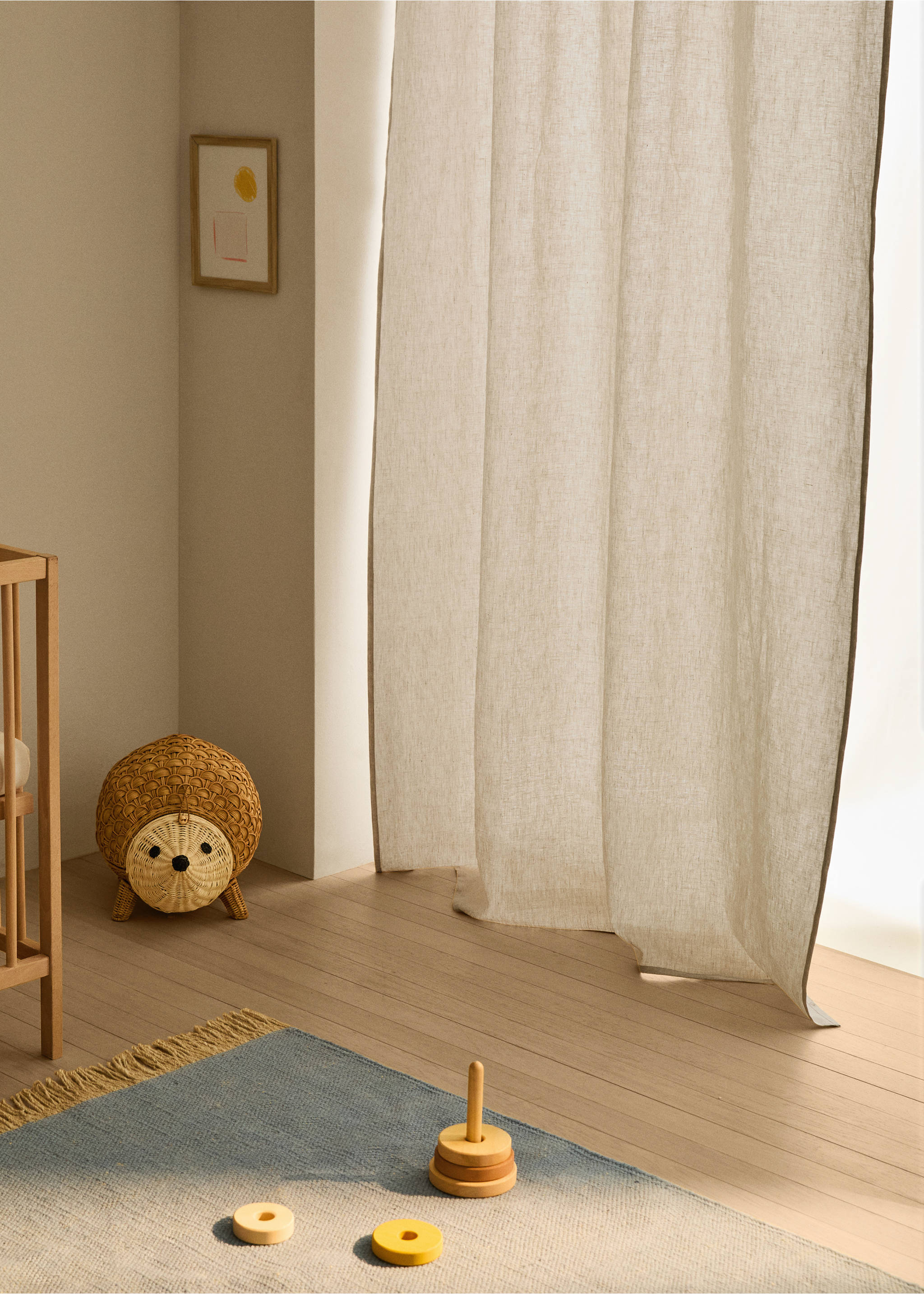 Linen curtain with hemstitch details - General plane, Beige. Ref: 17051569-00.