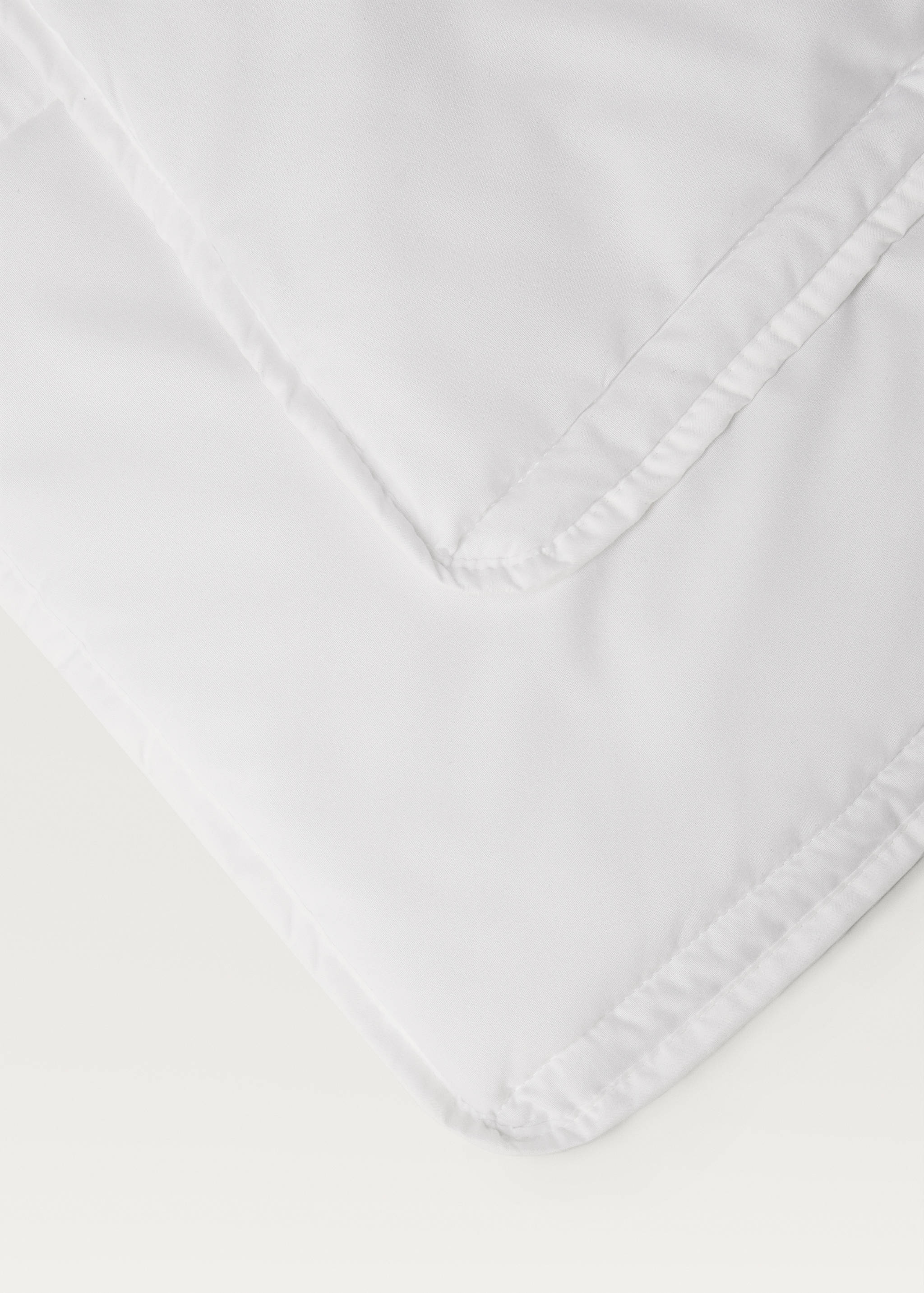 125gr/m2 microfibre duvet filling for 90cm bed - Details of the article 2