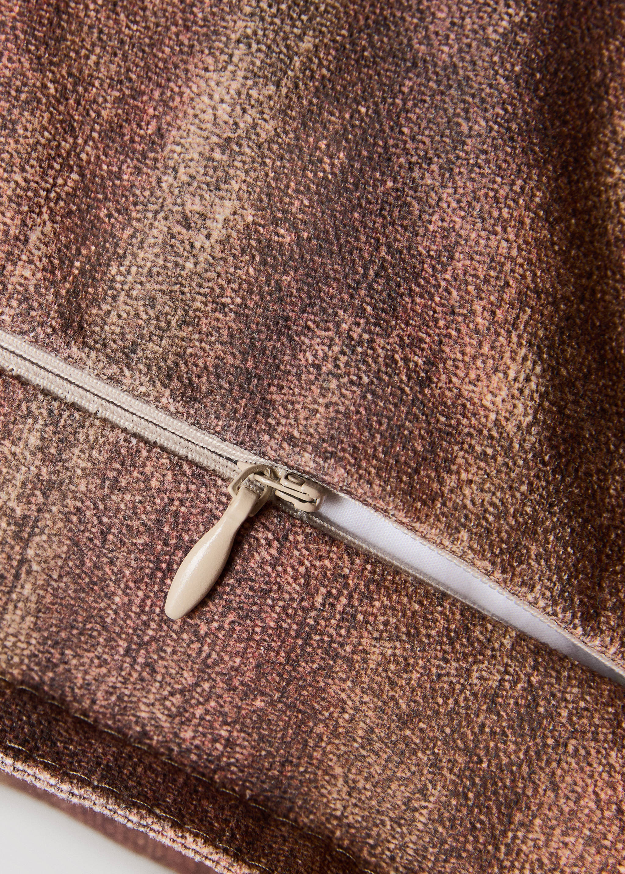 Cotton striped cushion cover 40x60 cm - Details of the article 2