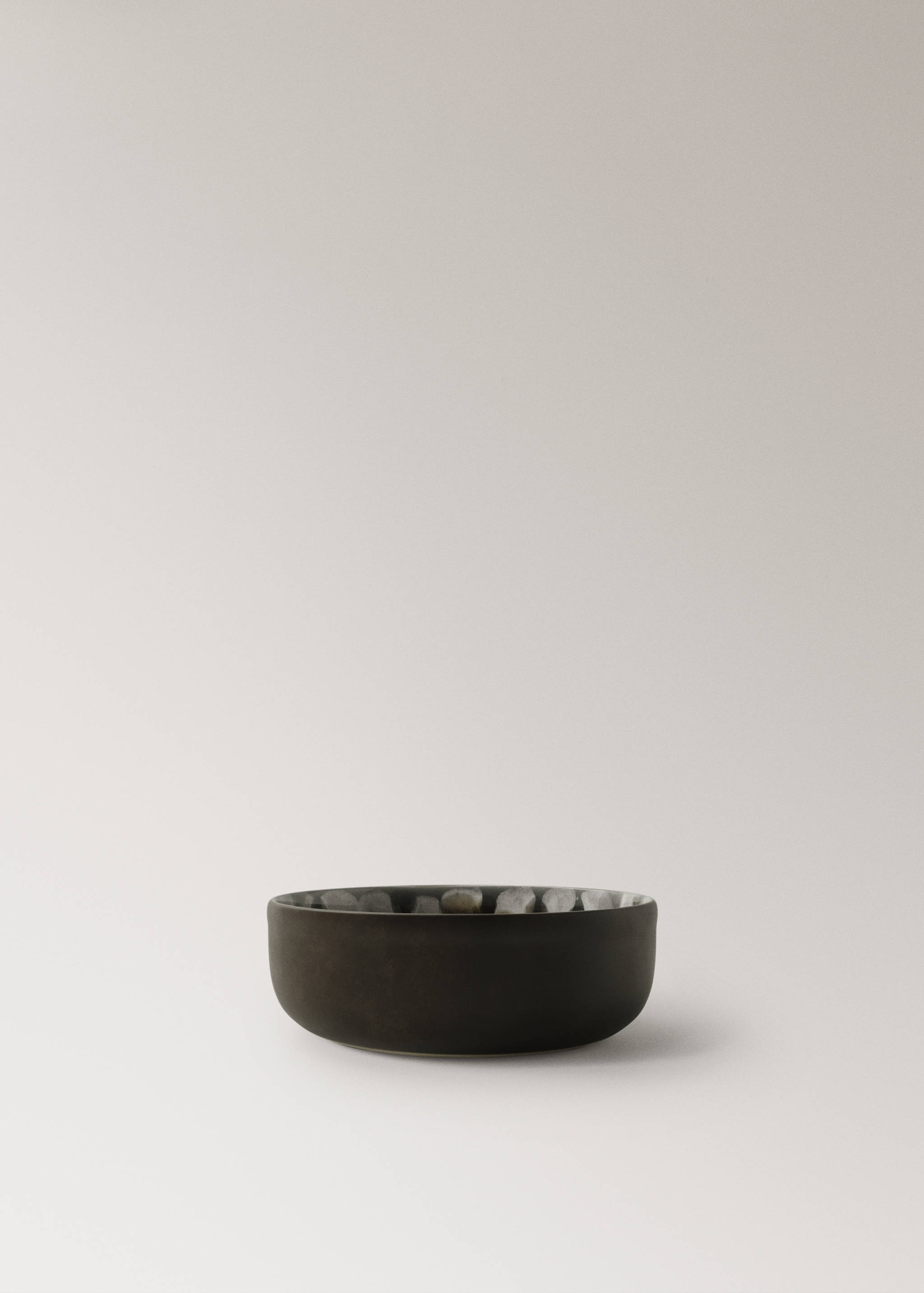 Bol gran reactiu punts - Article sense model