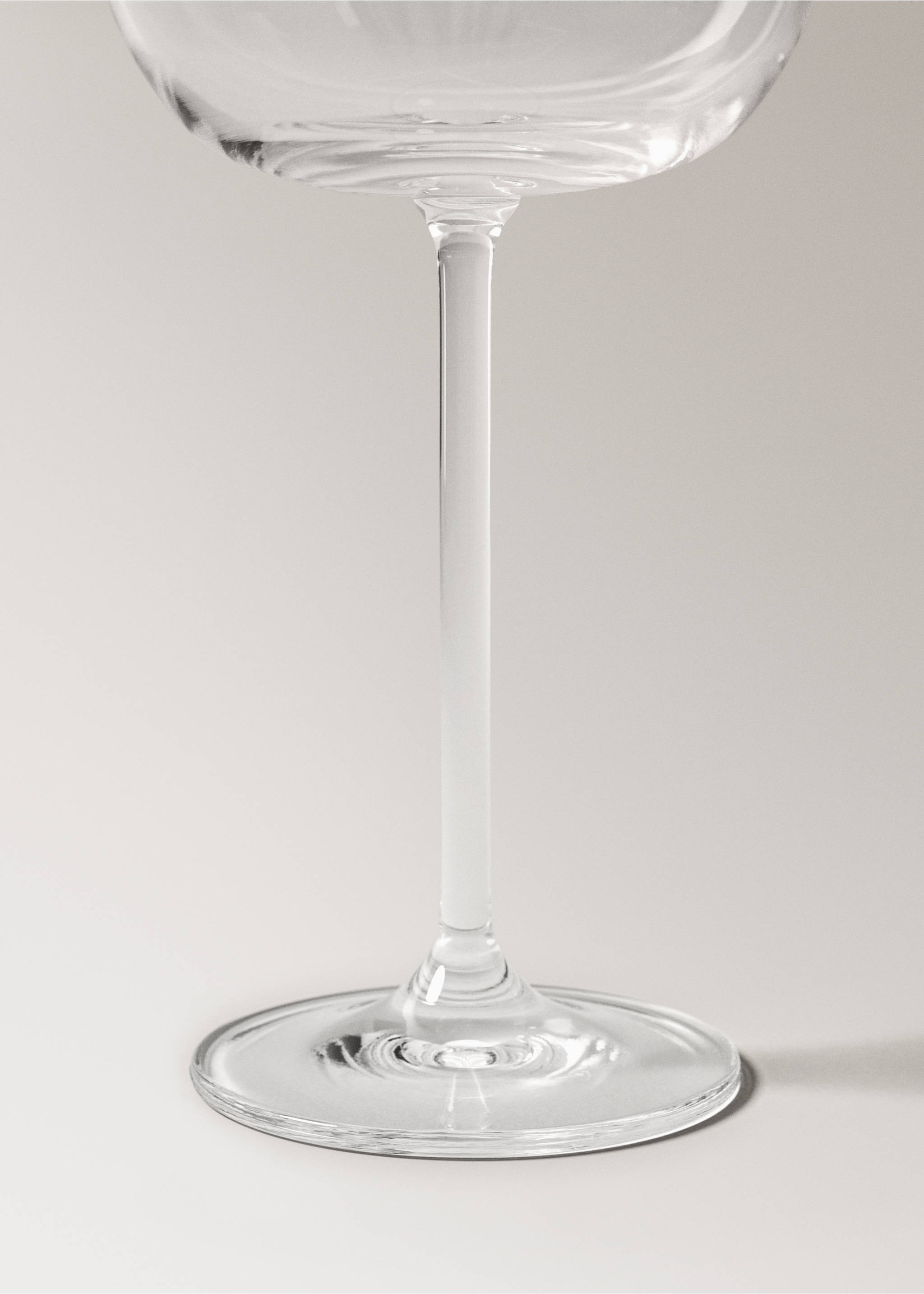 Crystalline wine glass - Details of the article 2, Off White. Ref: 17052033-00.