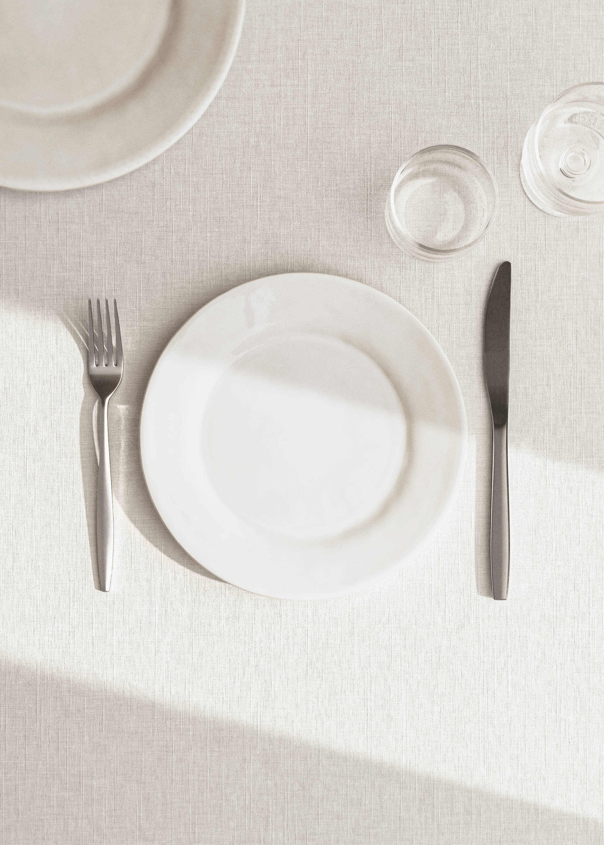 Organic-style dessert plate - General plane