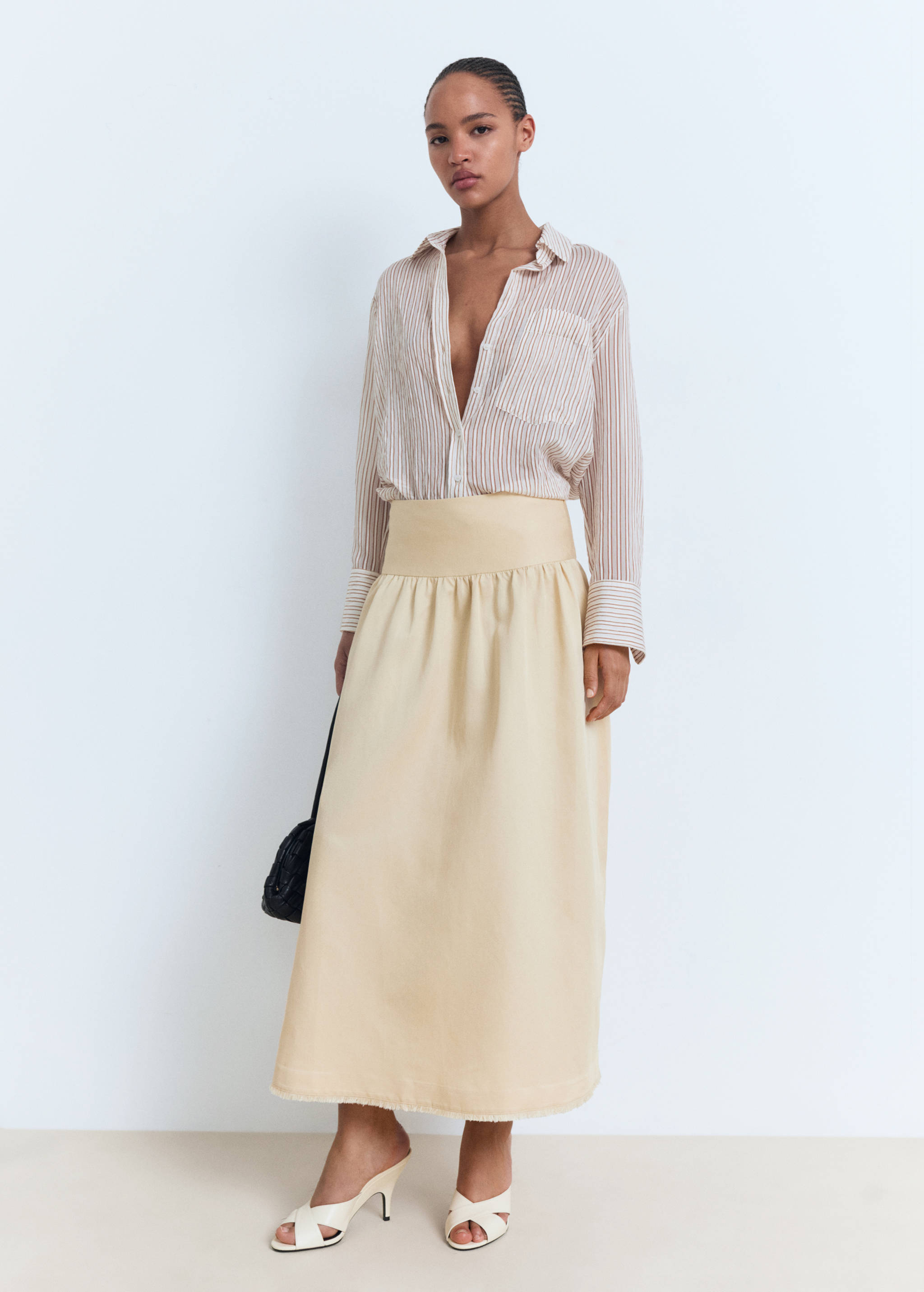 Midi-skirt with frayed ends - General plane