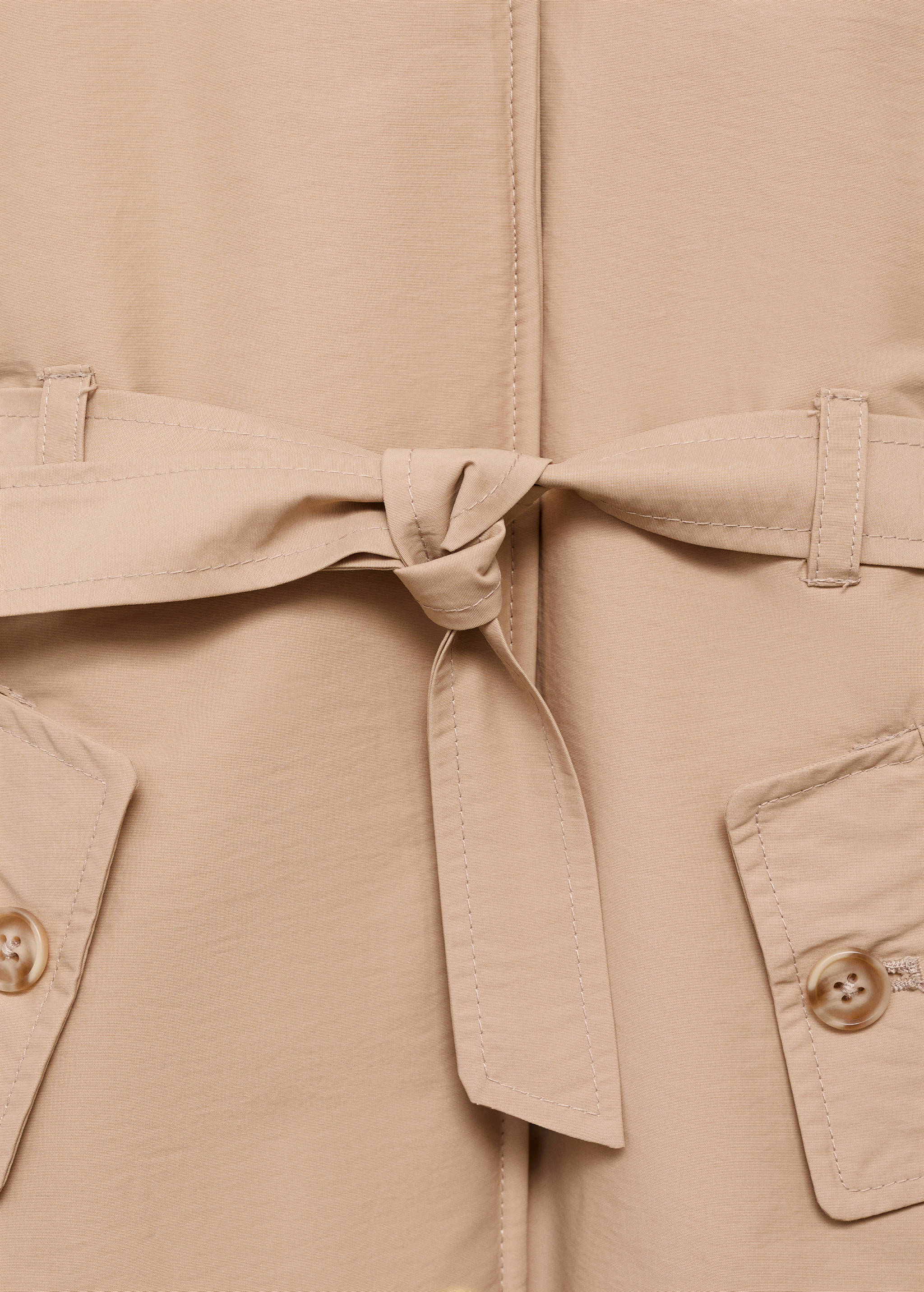 Trench coat with fur lining - Details of the article 8