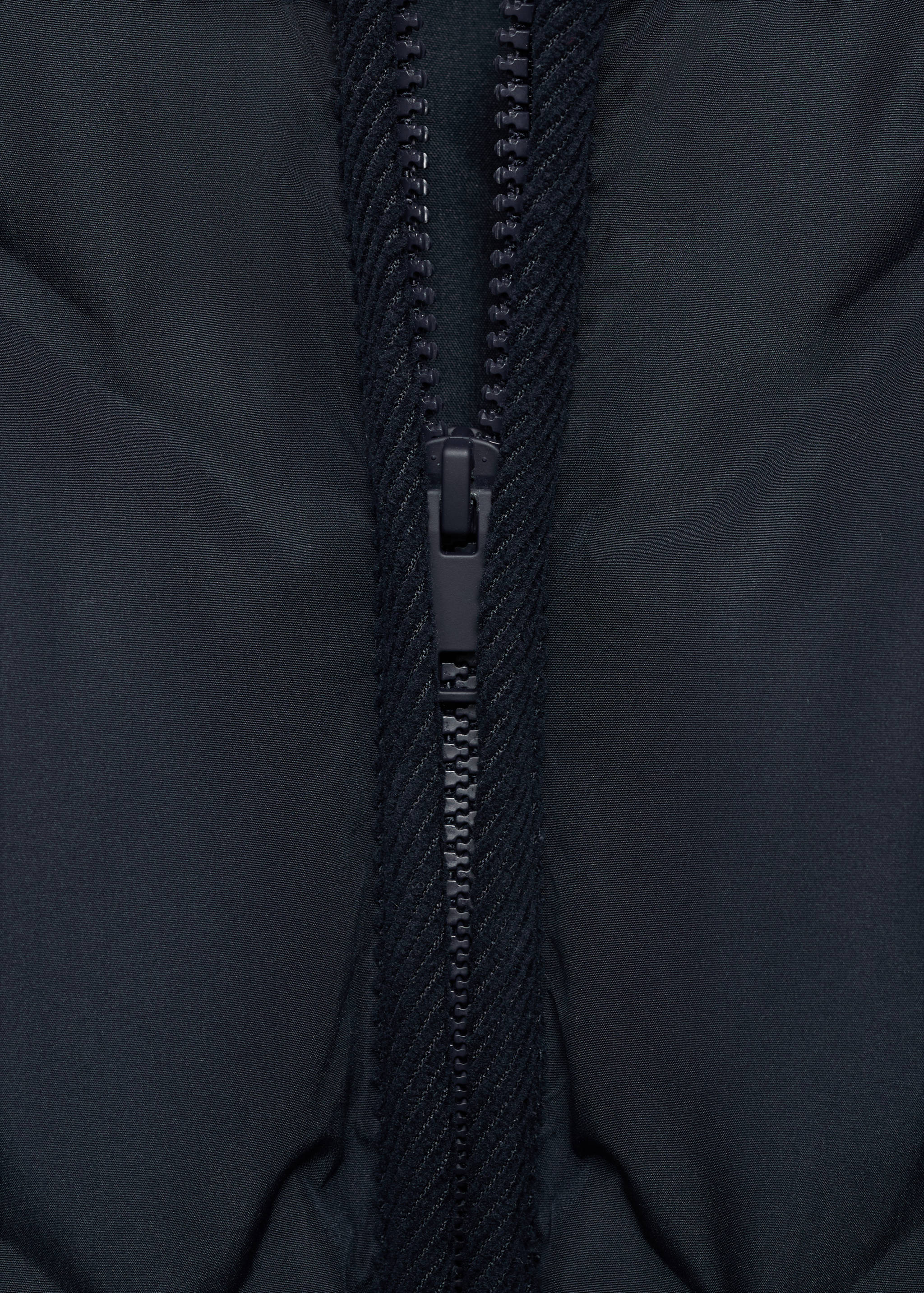 Pikowany płaszcz - Szczegóły artykułu 8