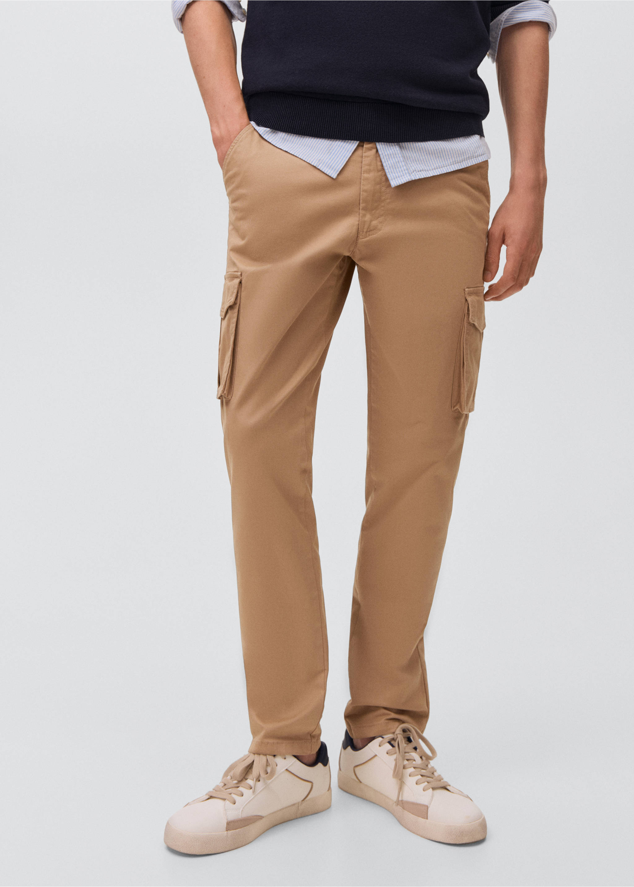 Pantalón cargo - Plano medio, Beige. Ref: 17052912-00.