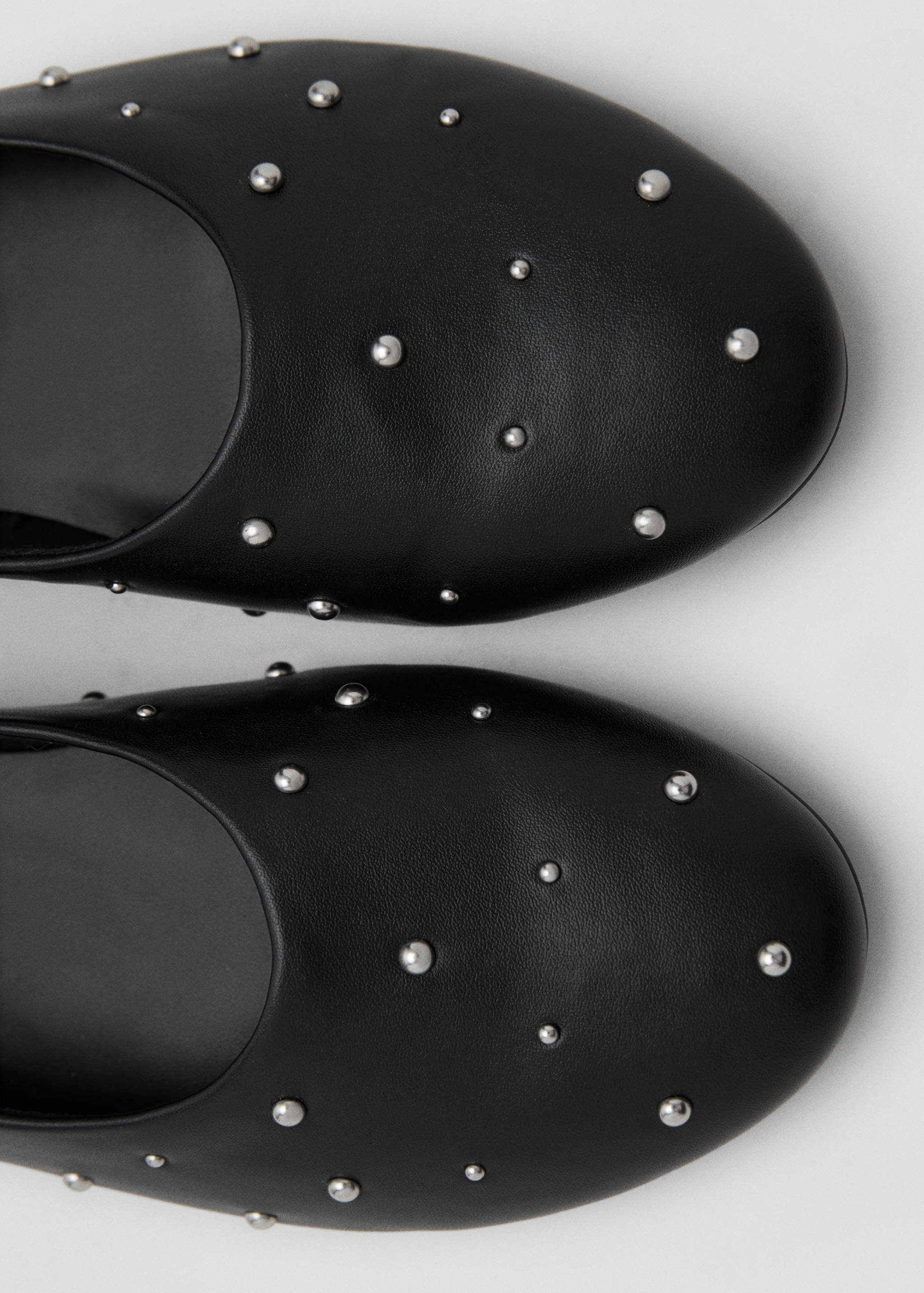 Studded ballet flats - Details of the article 2