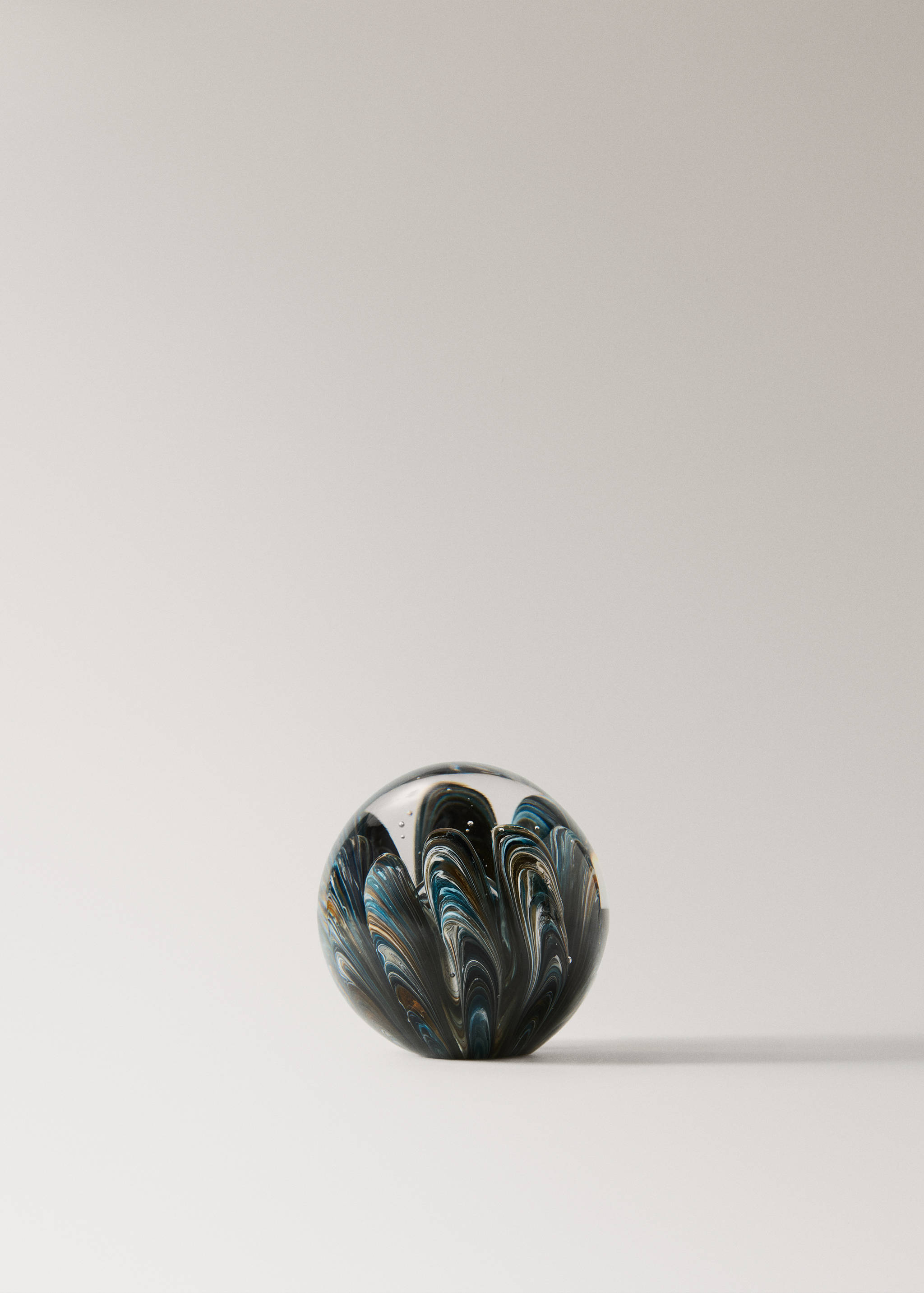 Decorative bubble-glass sphere - Article without model