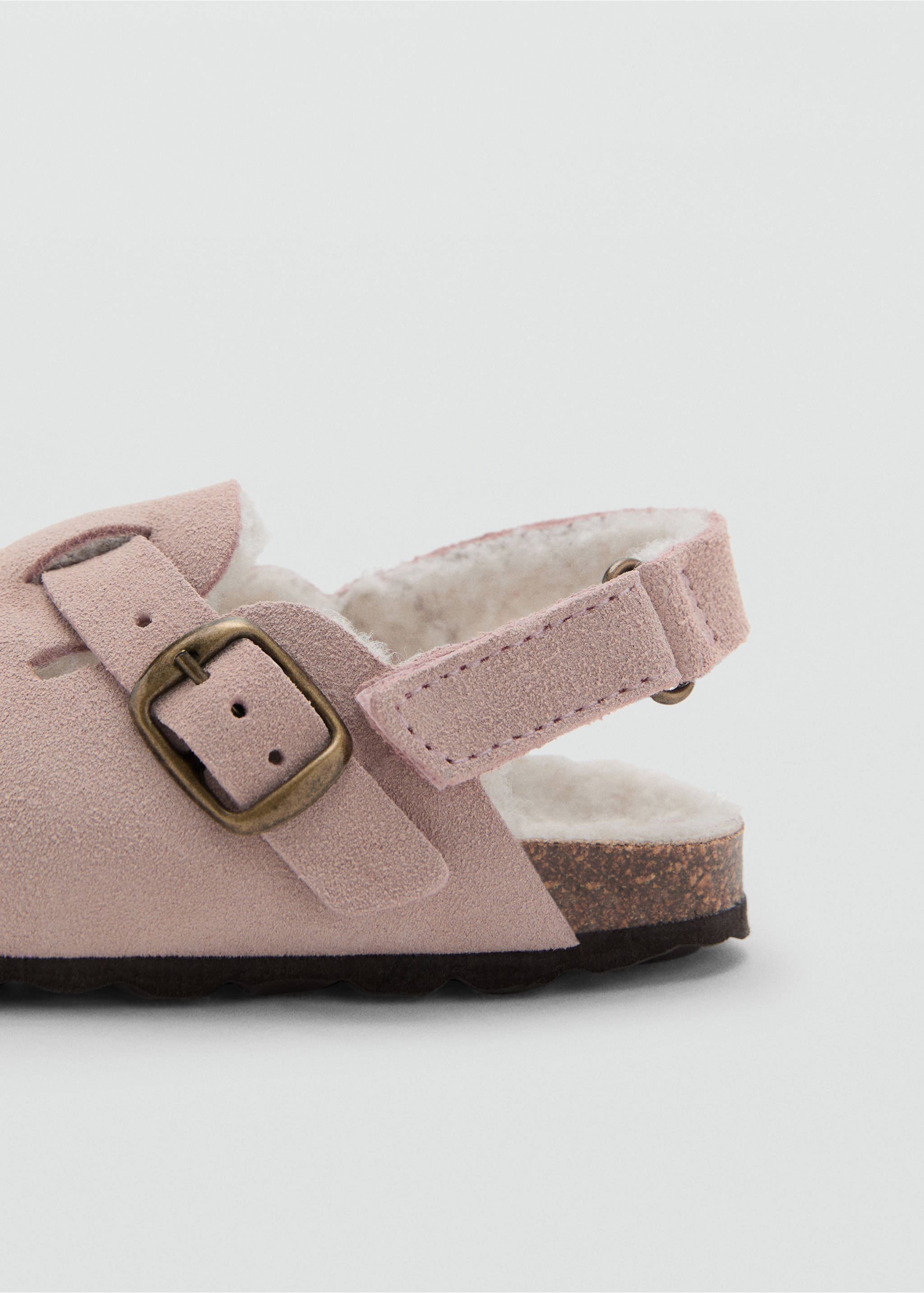 Sheepskin clogs with fur-effect lining - Details of the article 1, Pastel Pink. Ref: 17053295-00.