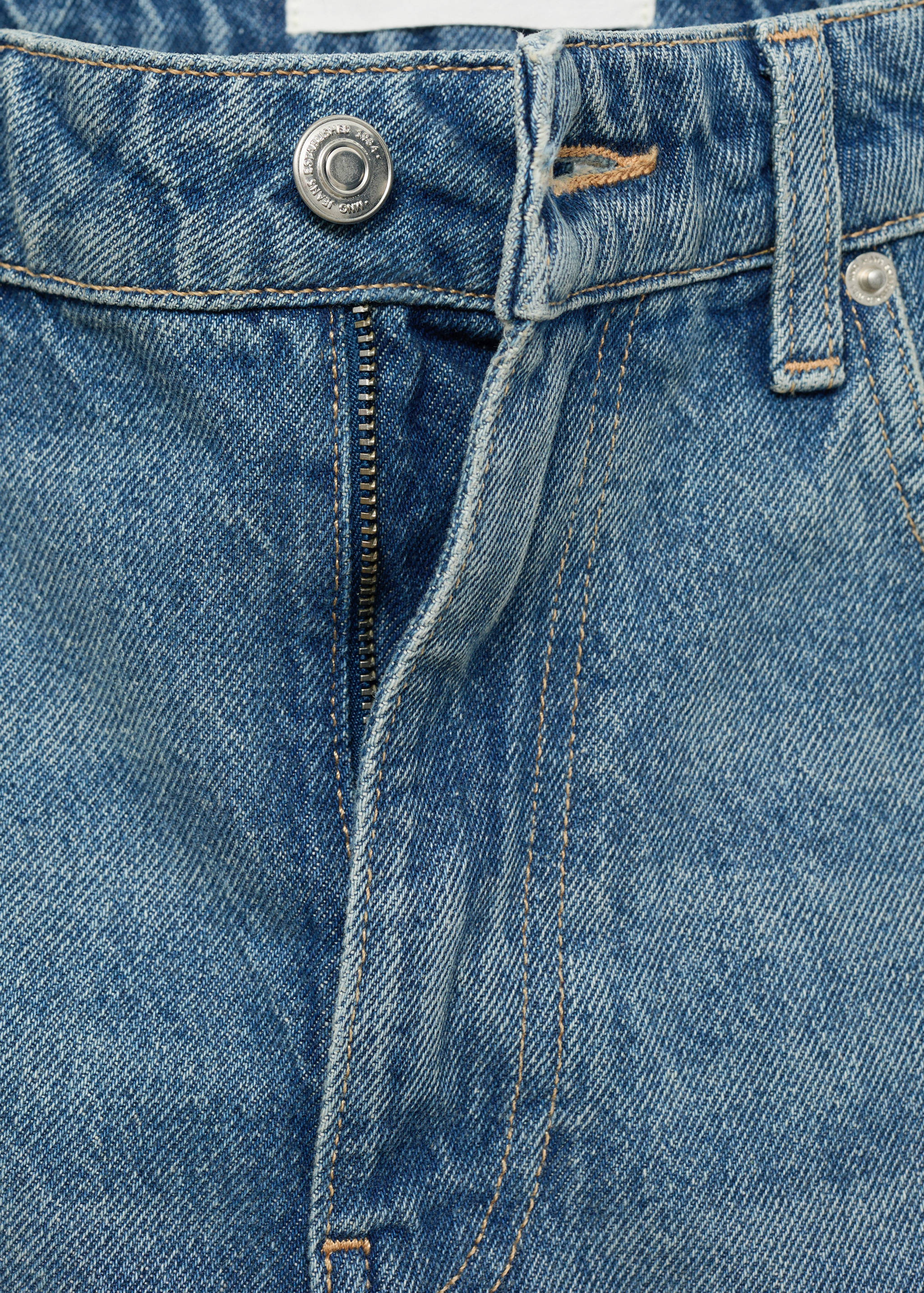 Gerade Jeans mit mittlerem Bund - Detail des Artikels 8