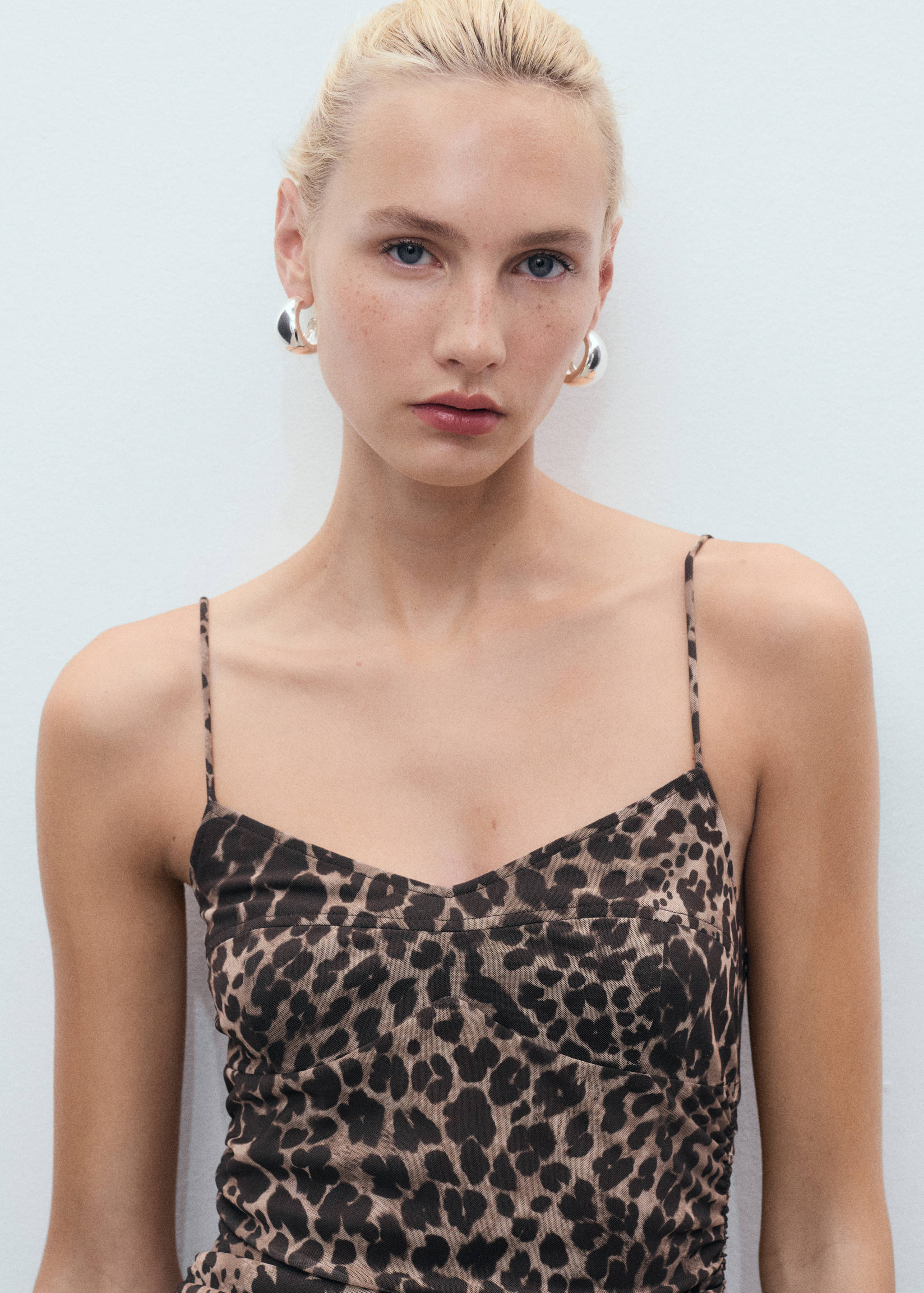 Ruched leopard-print midi-dress - Details of the article 1